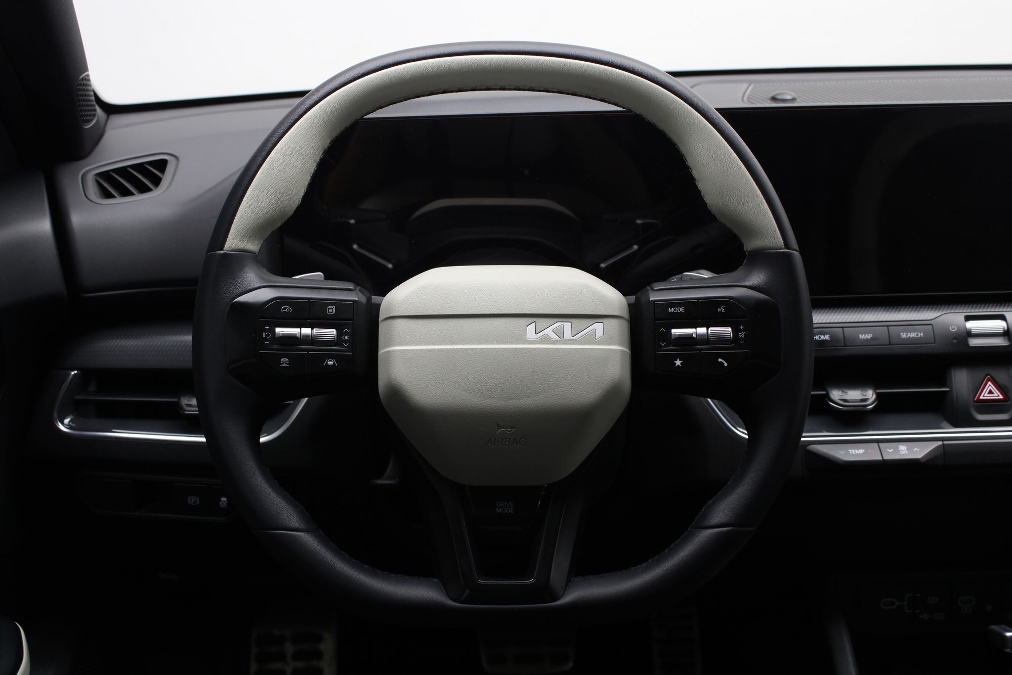 2026 Kia K4 2.0 Gt Line IVT At