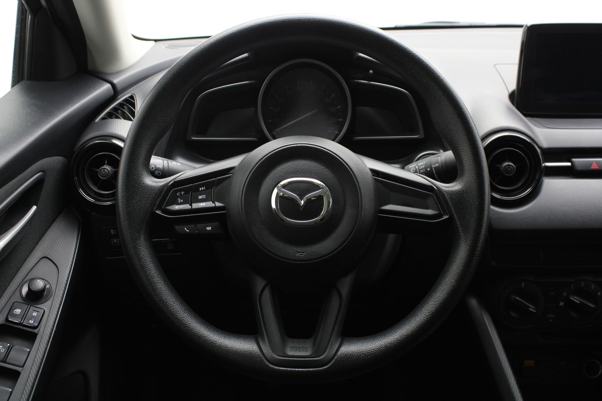 2026 Mazda Mazda 2 1.5 I Sedan Mt