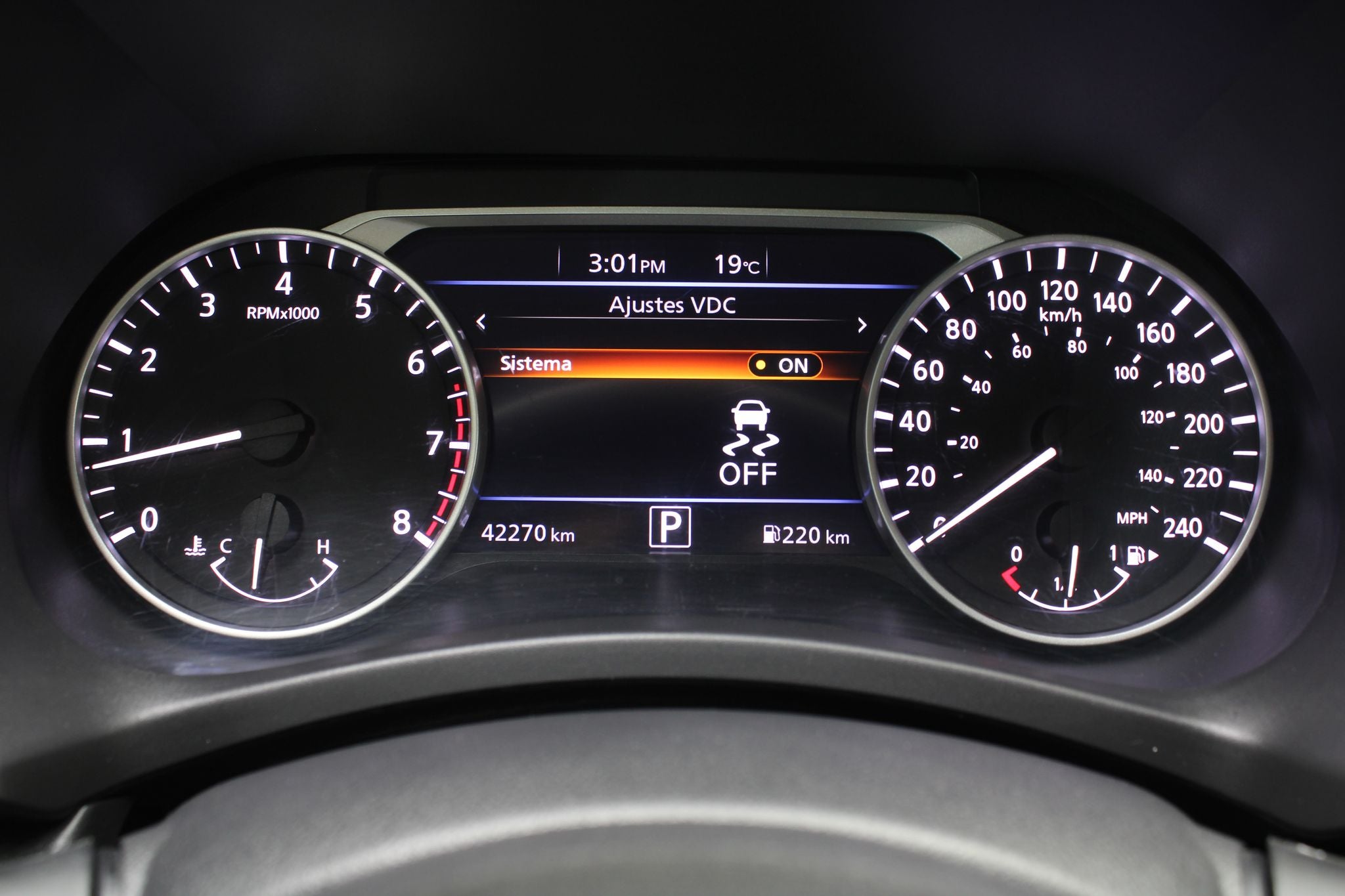 2024 Nissan Sentra 2.0 SR Bi-Tono At