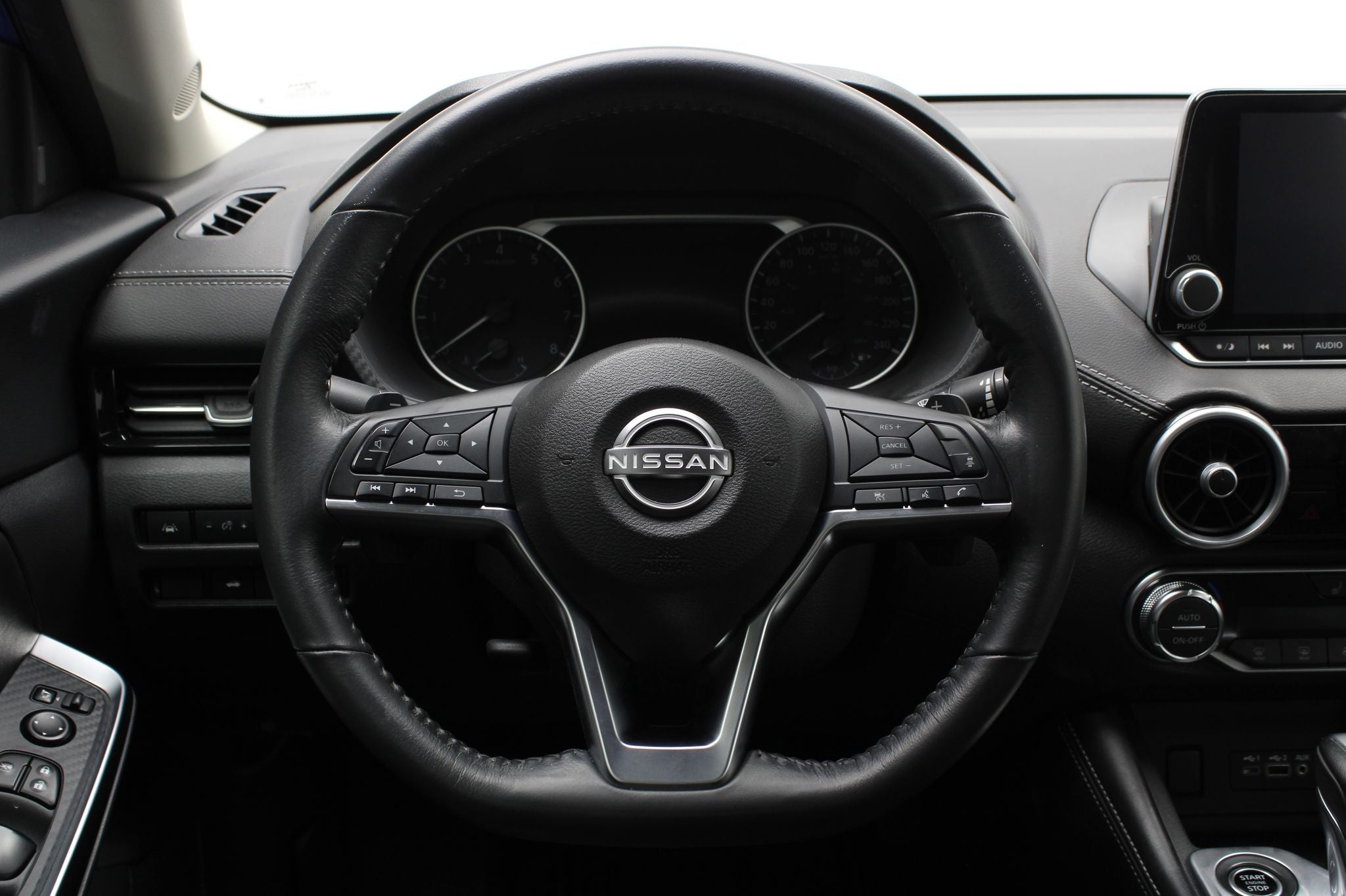 2024 Nissan Sentra 2.0 SR Platinum At