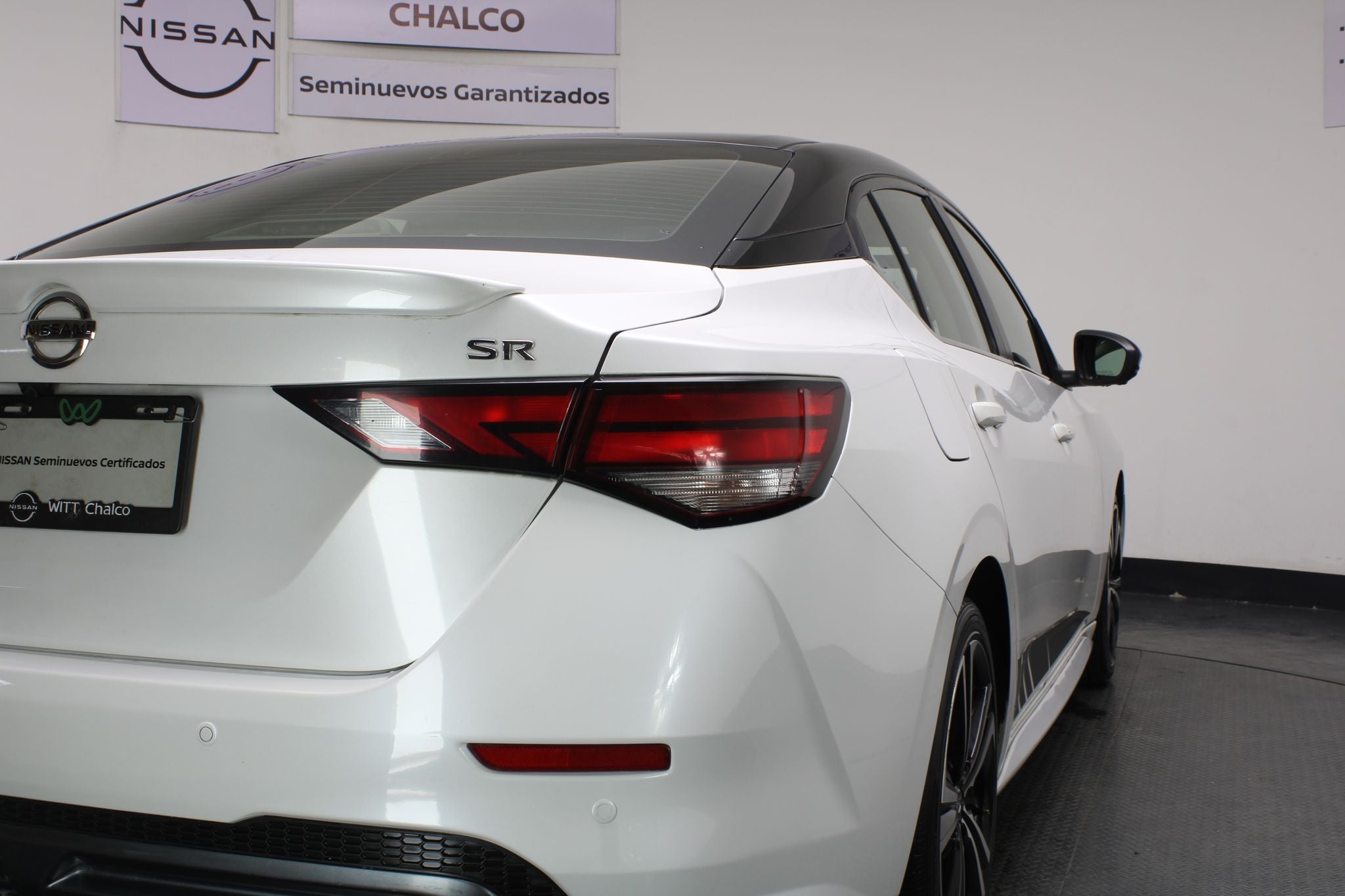 2020 Nissan Sentra 2.0 SR Bi-Tono At