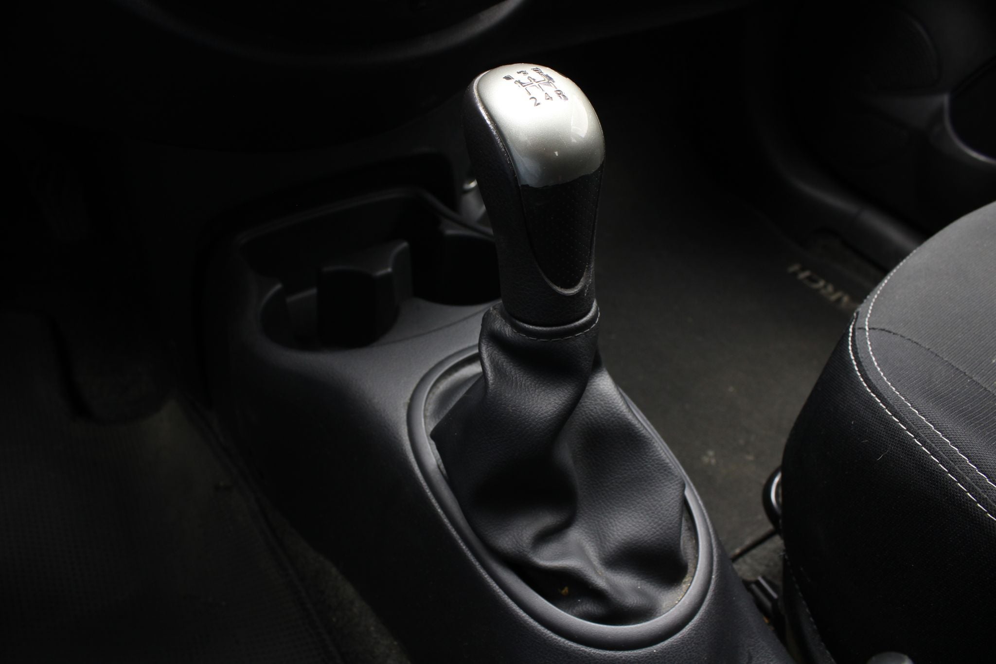 2023 Nissan March 1.6 Advance Mt