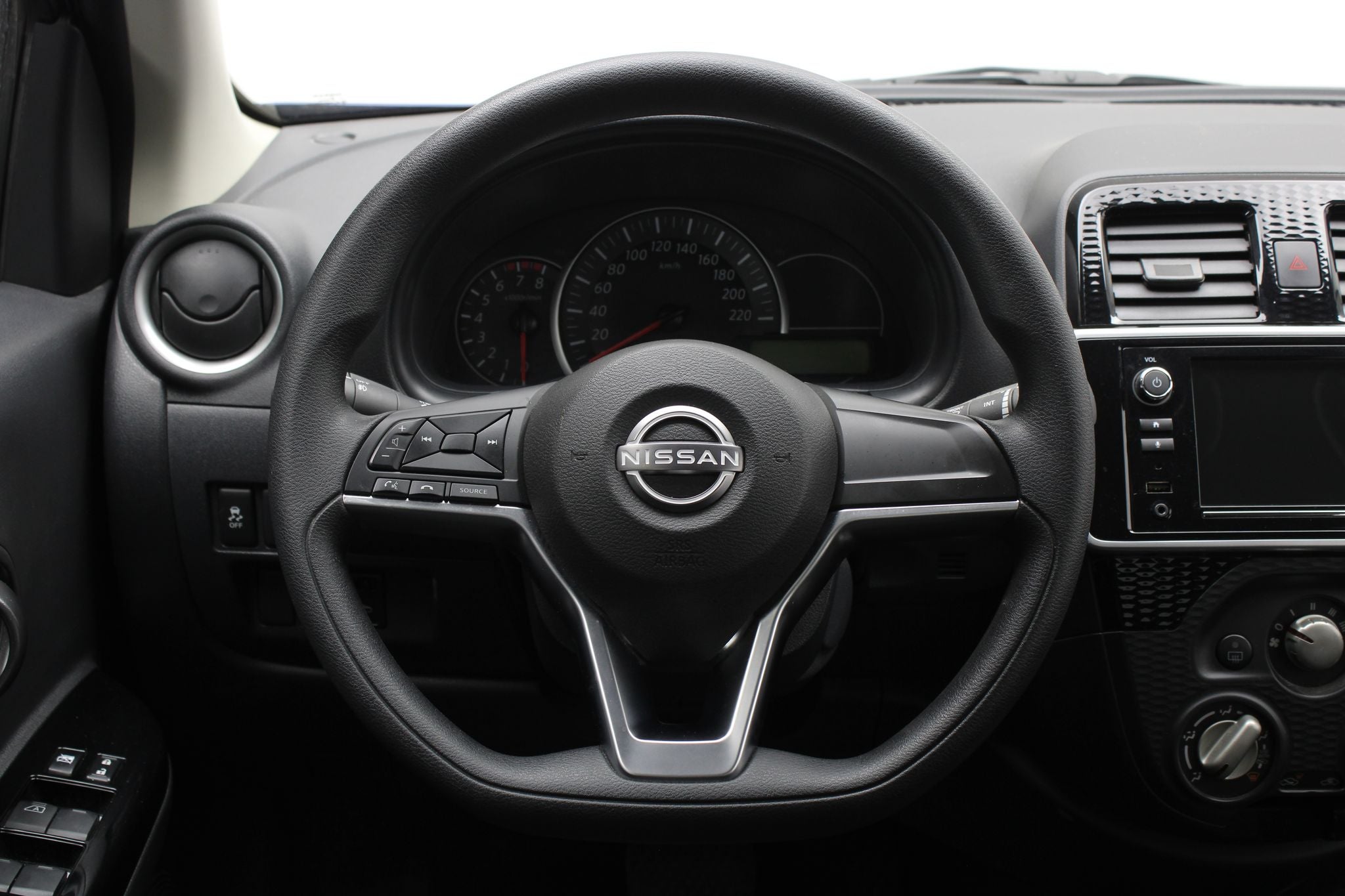 2025 Nissan March 1.6 Advance At