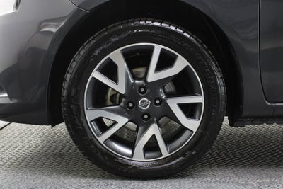 2019 Nissan Versa 1.6 Advance Mt