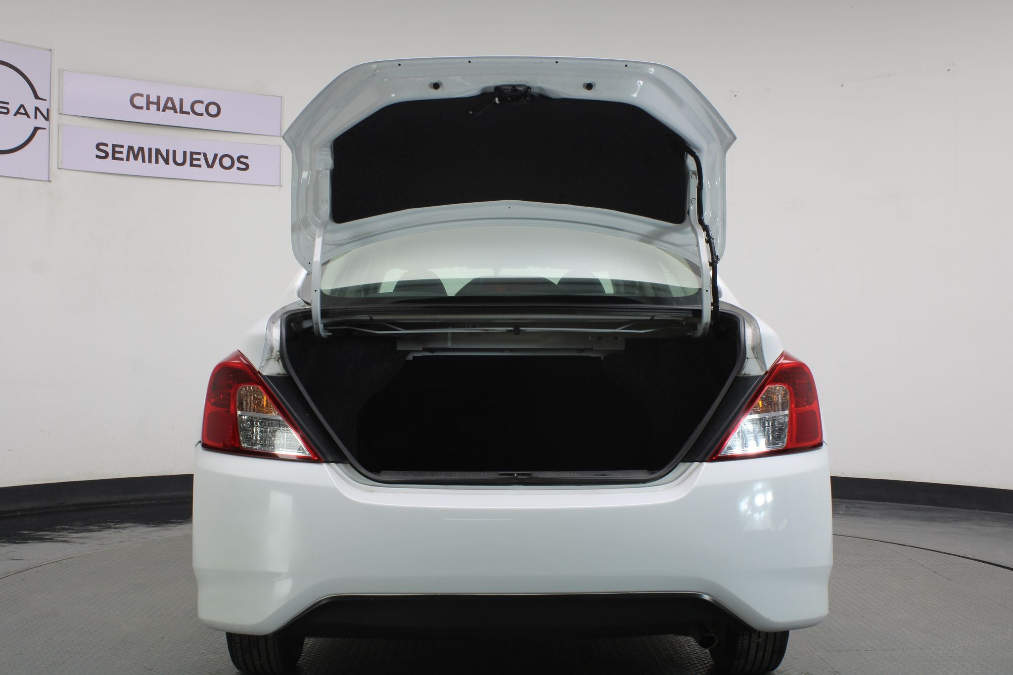 2022 Nissan V-Drive 1.6 A/C Mt