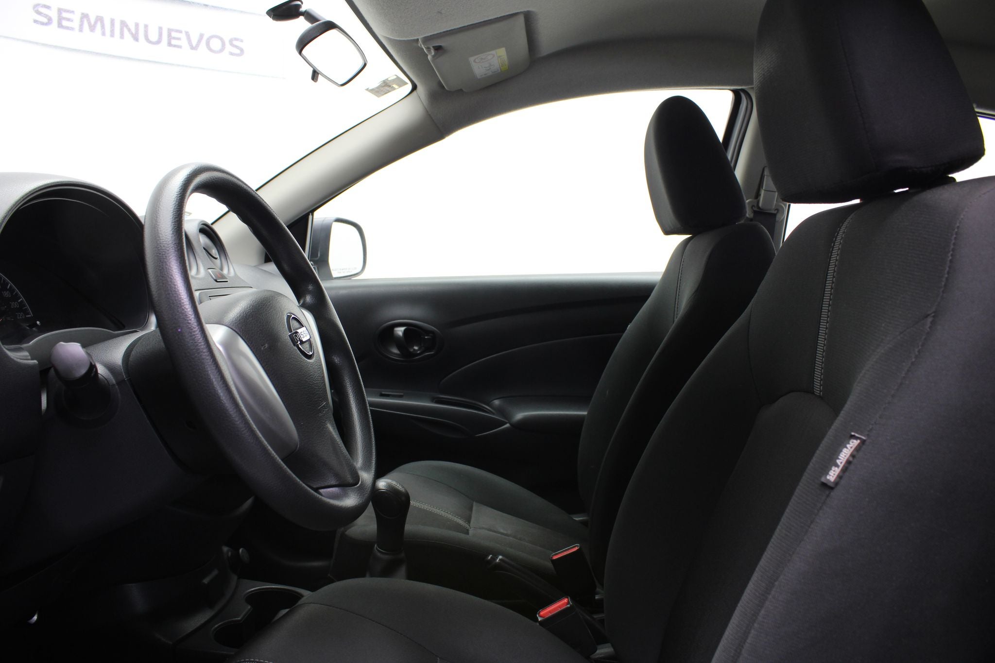2022 Nissan V-Drive 1.6 A/C Mt