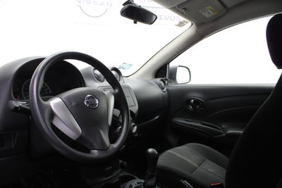 2022 Nissan V-Drive 1.6 A/C Mt