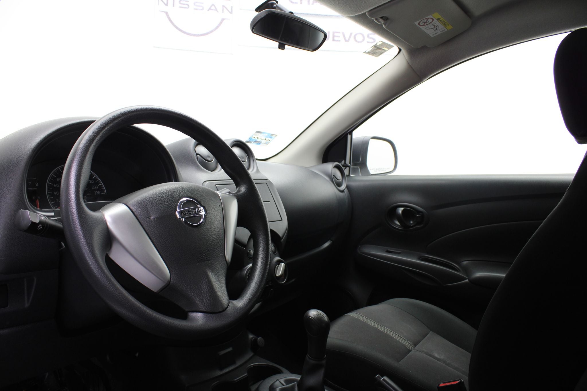 2022 Nissan V-Drive 1.6 A/C Mt