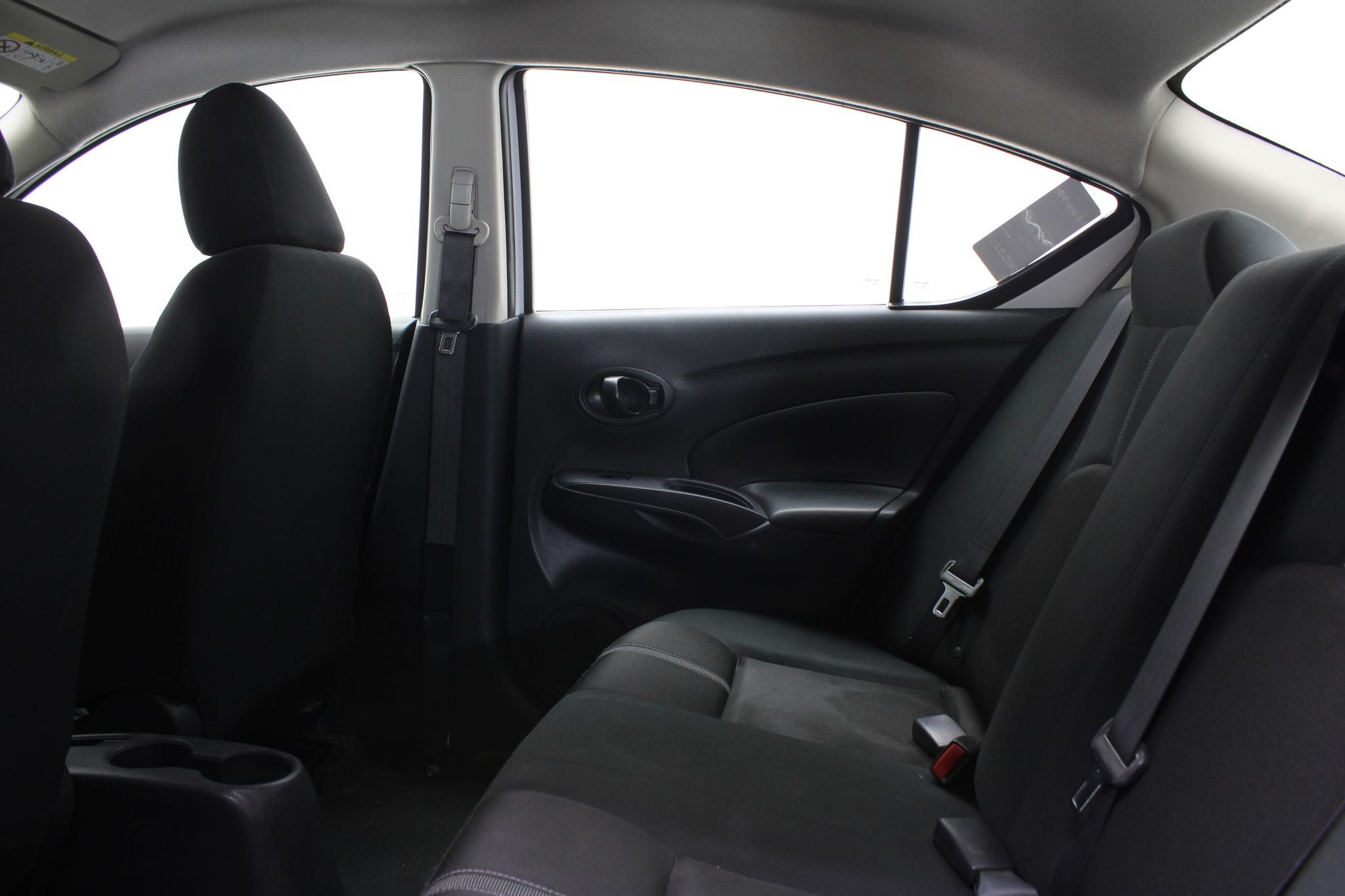 2022 Nissan V-Drive 1.6 A/C Mt