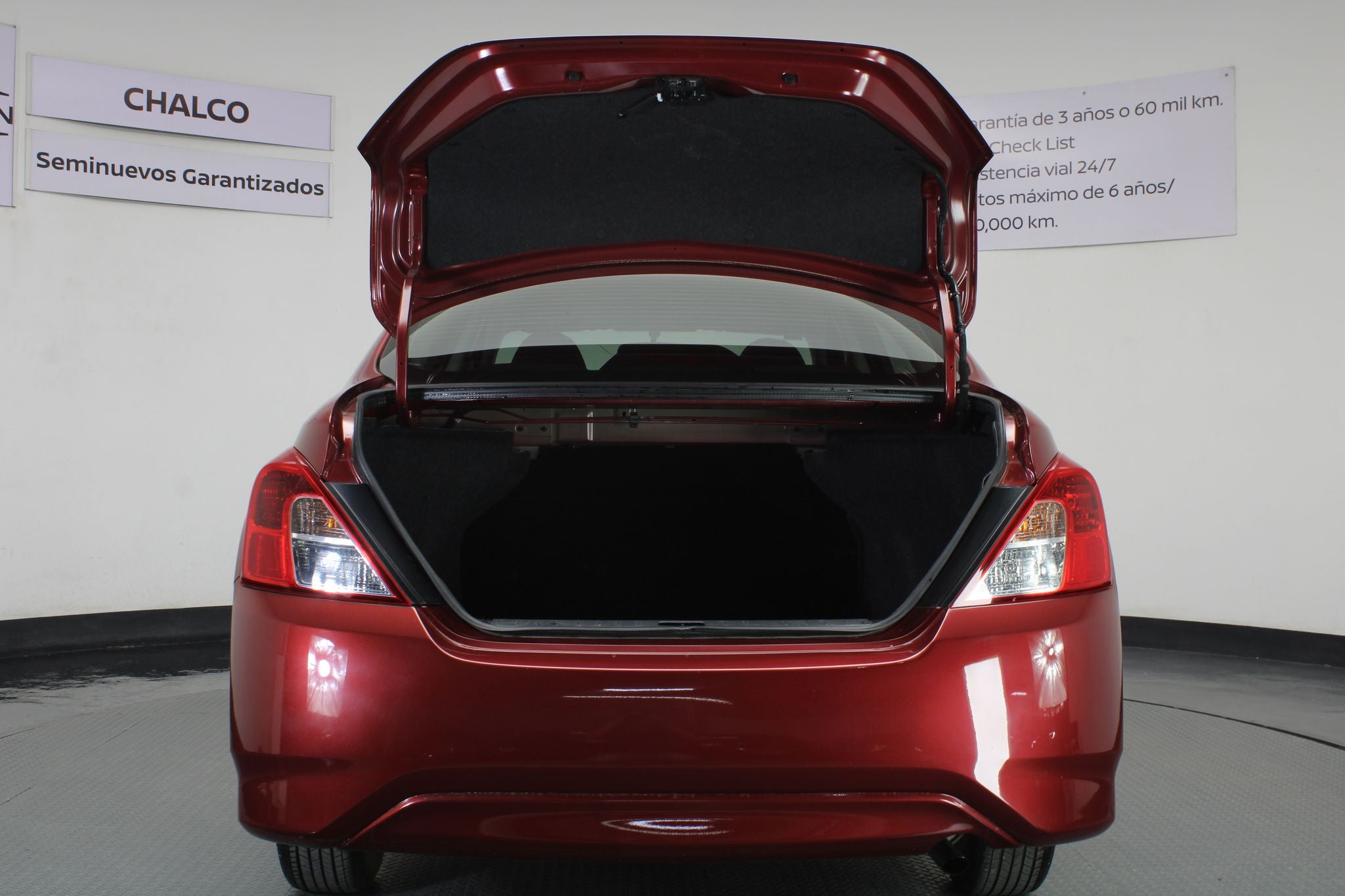 2024 Nissan V-Drive 1.6 A/C Mt