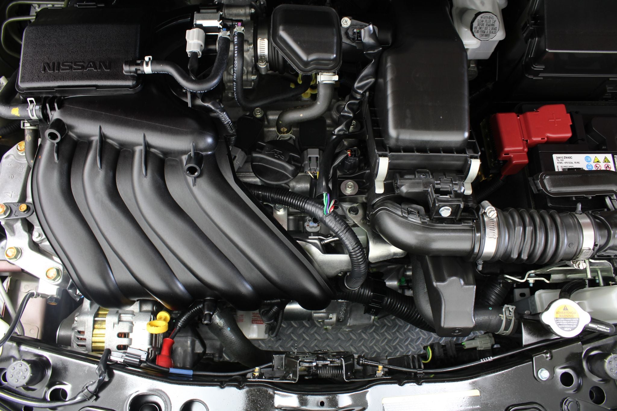 2024 Nissan V-Drive 1.6 A/C Mt