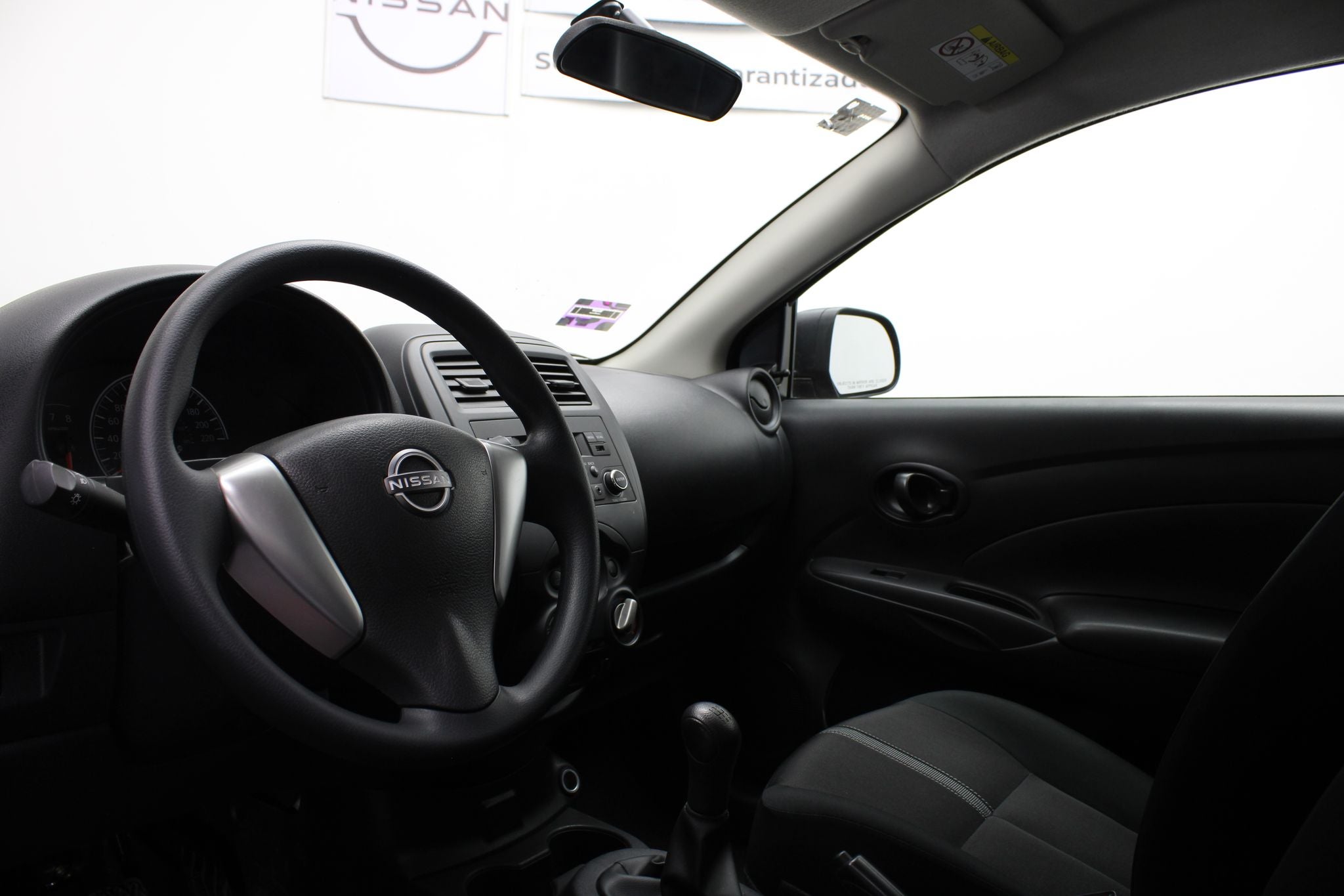 2024 Nissan V-Drive 1.6 A/C Mt