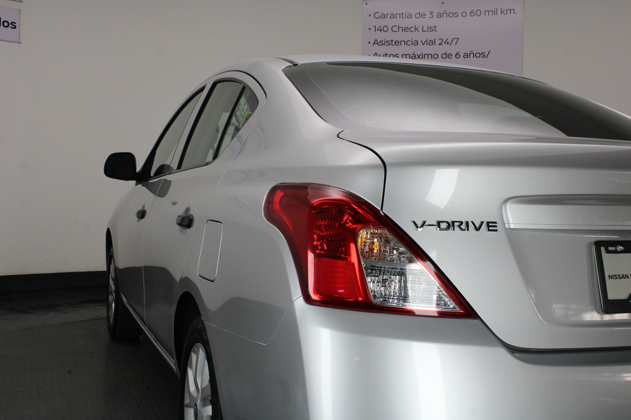 2024 Nissan V-Drive 1.6 A/C Mt
