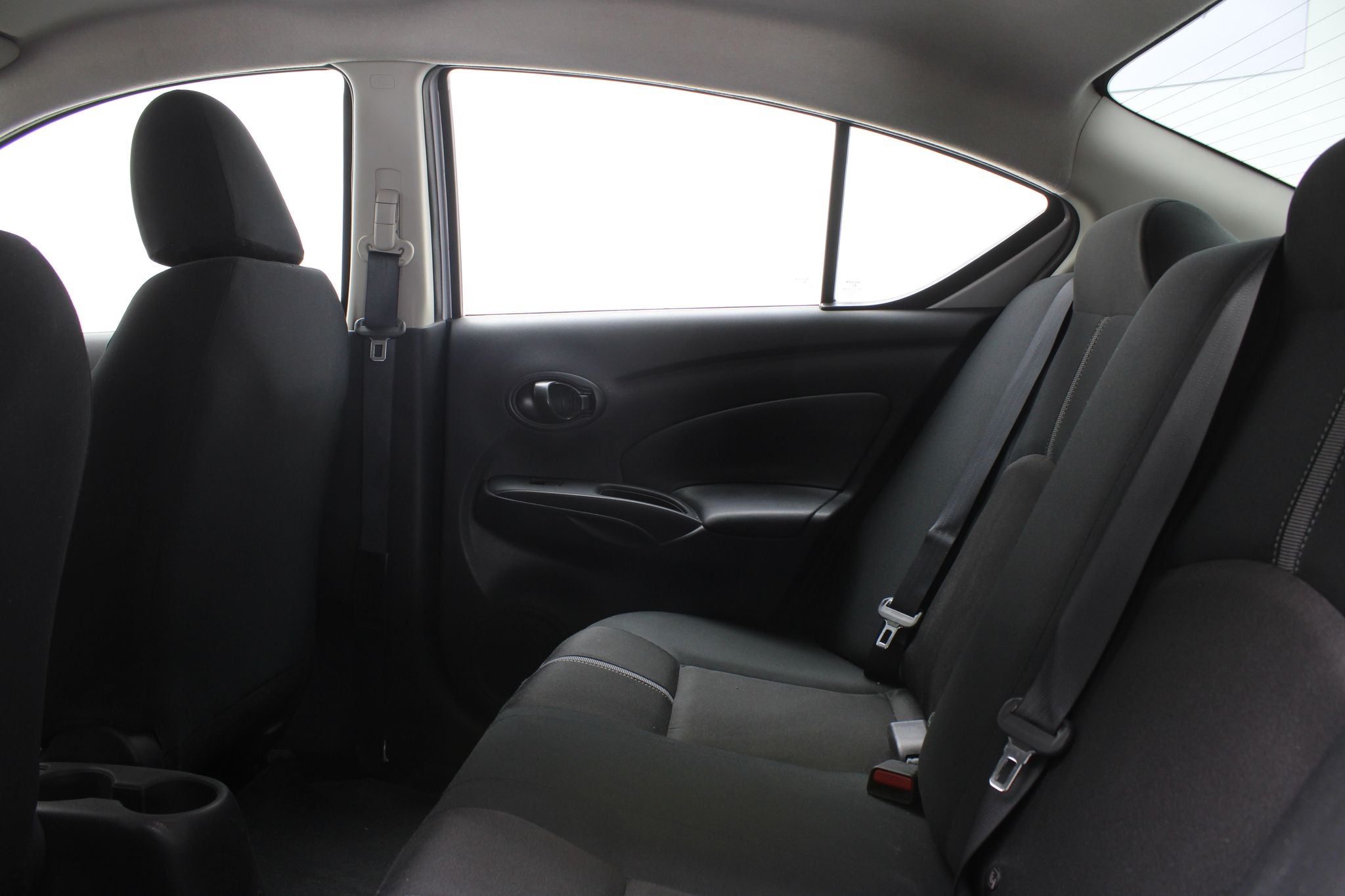 2024 Nissan V-Drive 1.6 A/C Mt