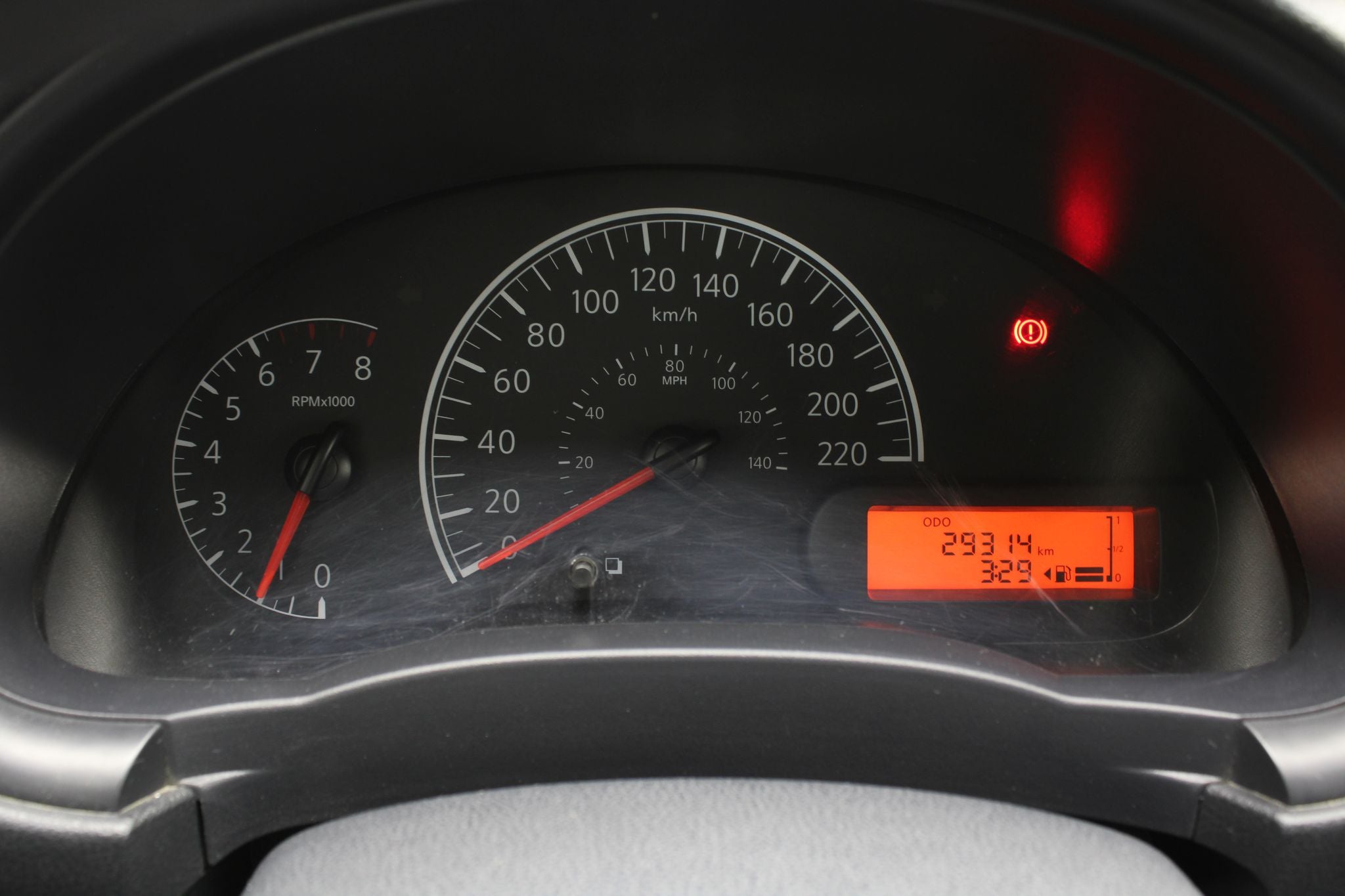 2024 Nissan V-Drive 1.6 A/C Mt