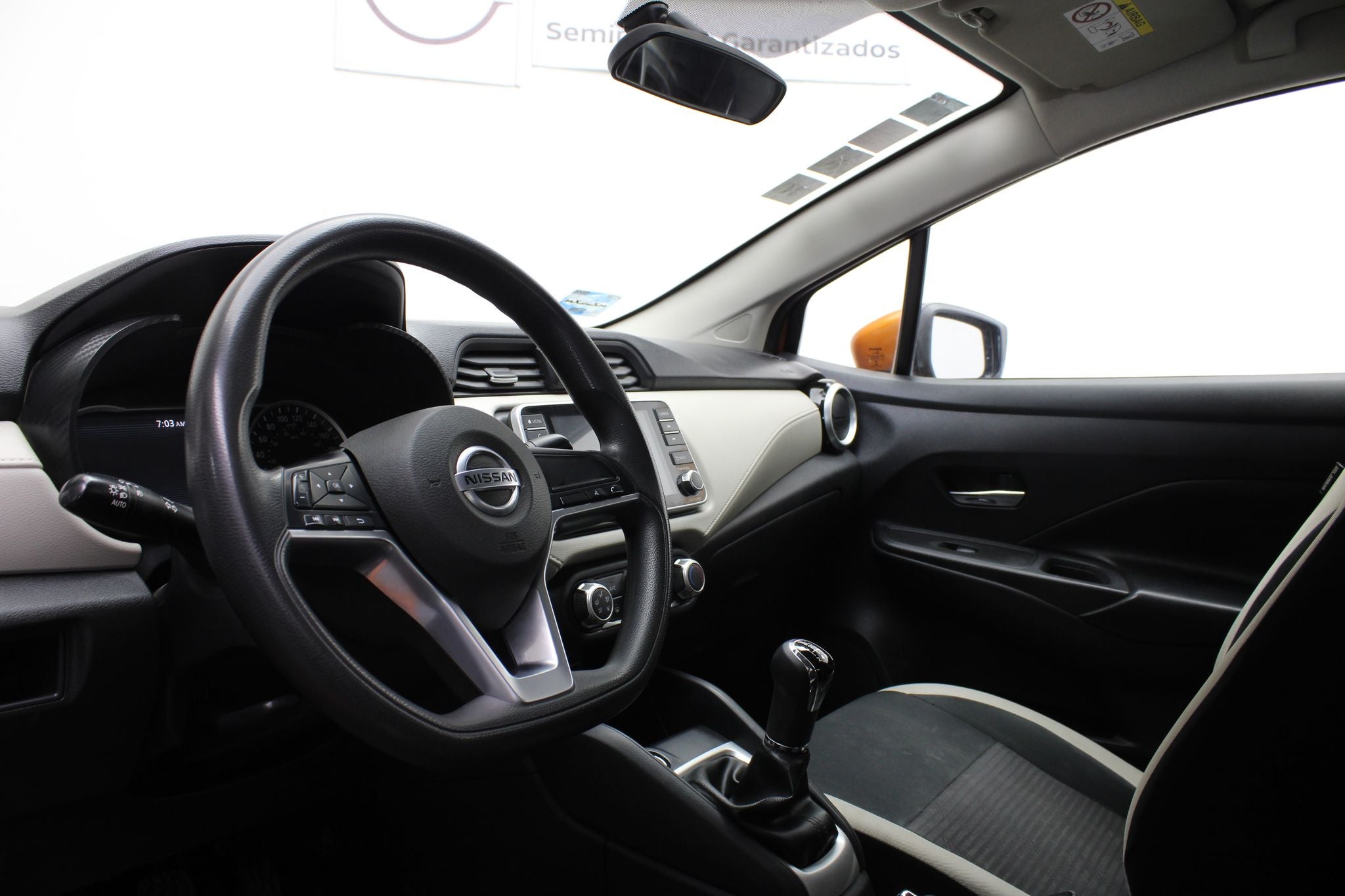 2020 Nissan Versa 1.6 Advance Mt