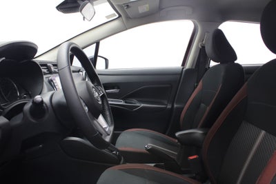 2023 Nissan Versa 1.6 Sr At