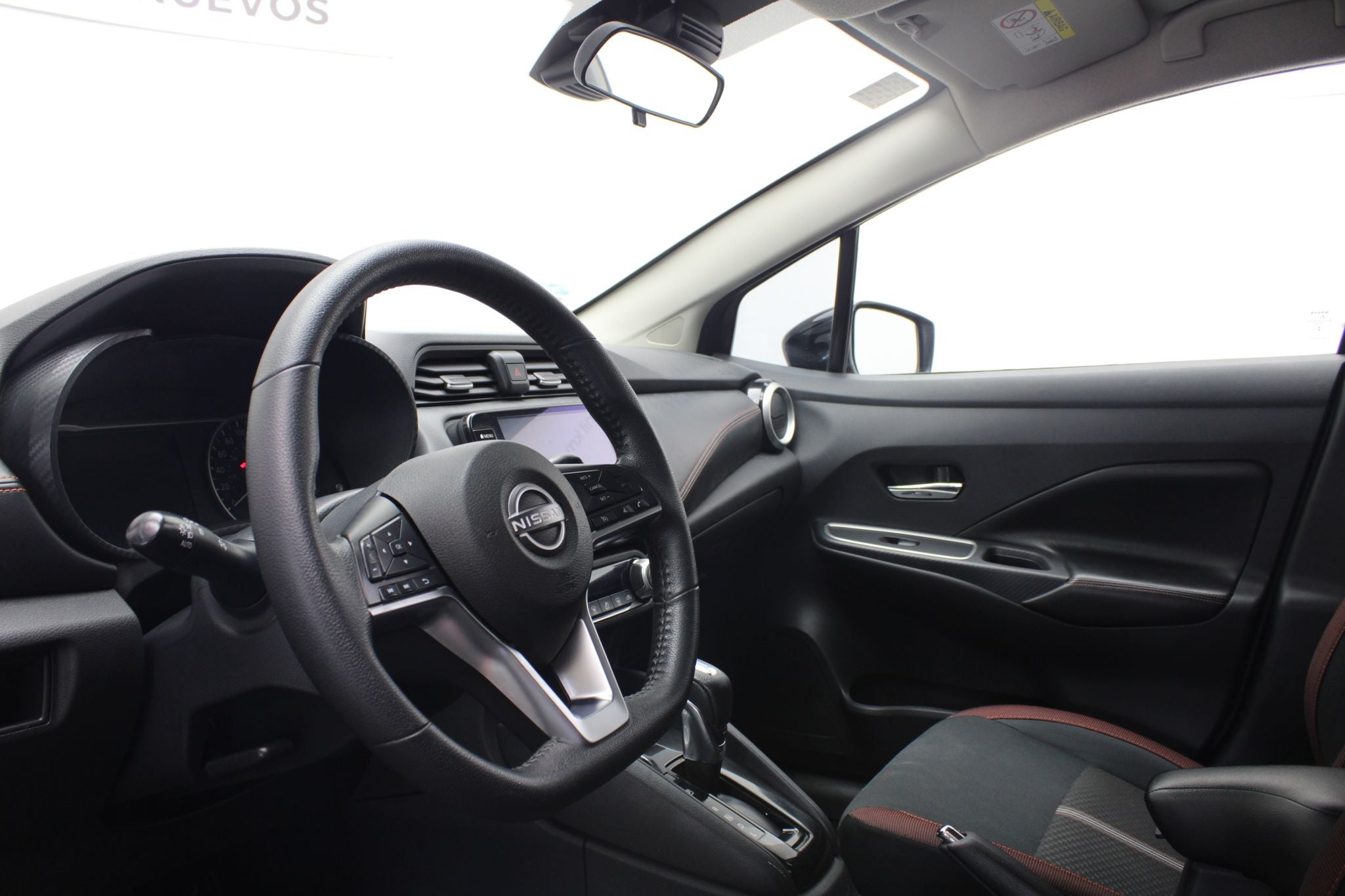 2023 Nissan Versa 1.6 Sr At