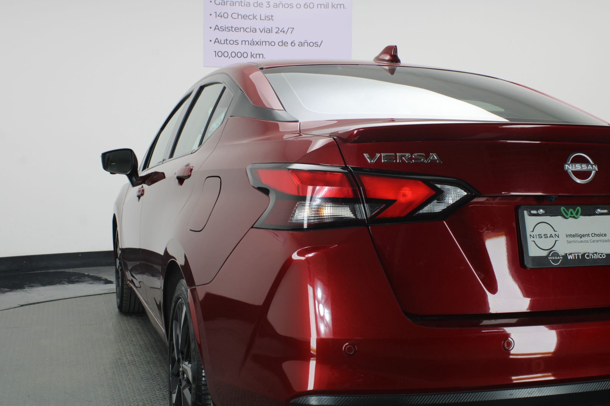 2023 Nissan Versa 1.6 Sr At