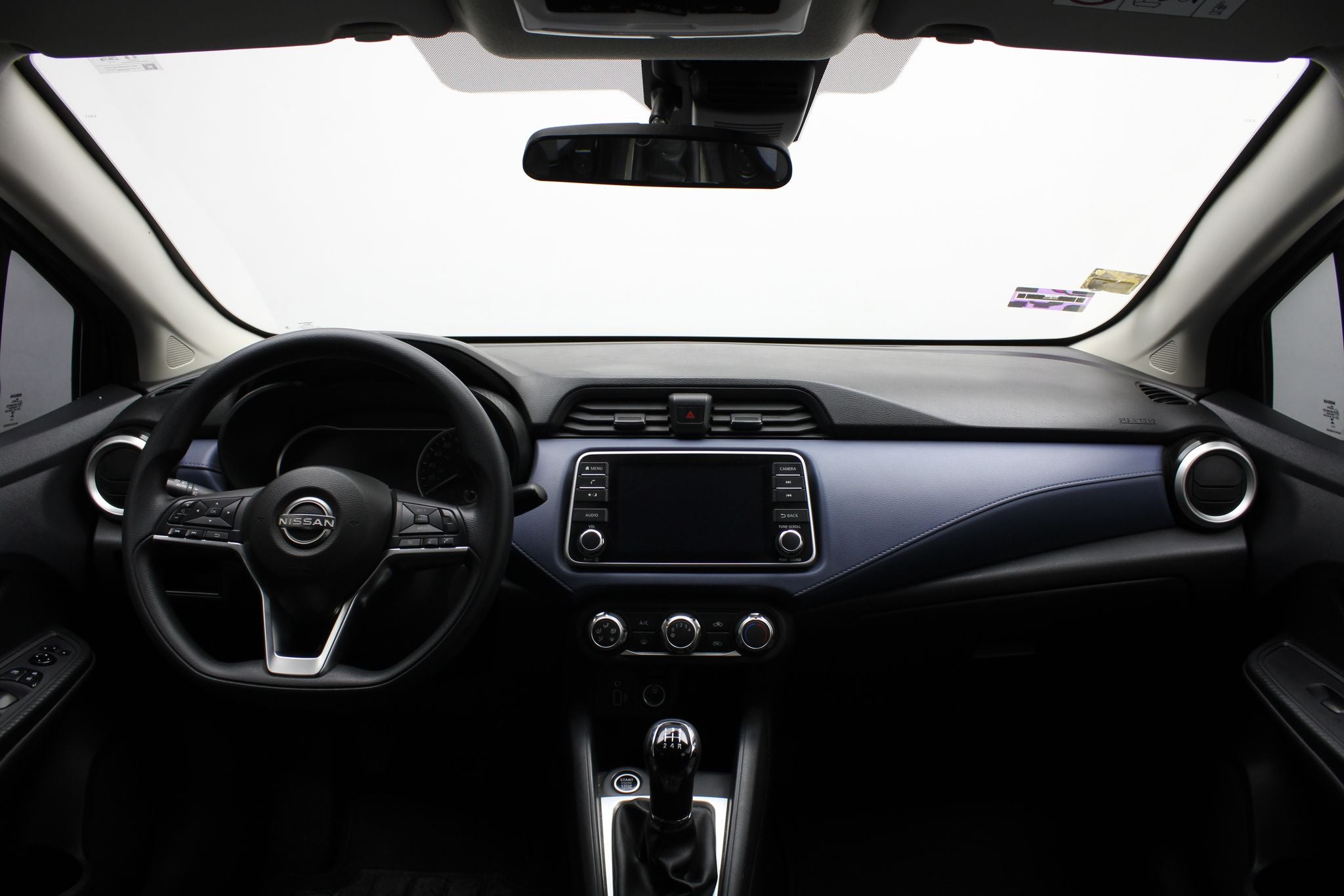 2024 Nissan Versa 1.6 Advance Mt