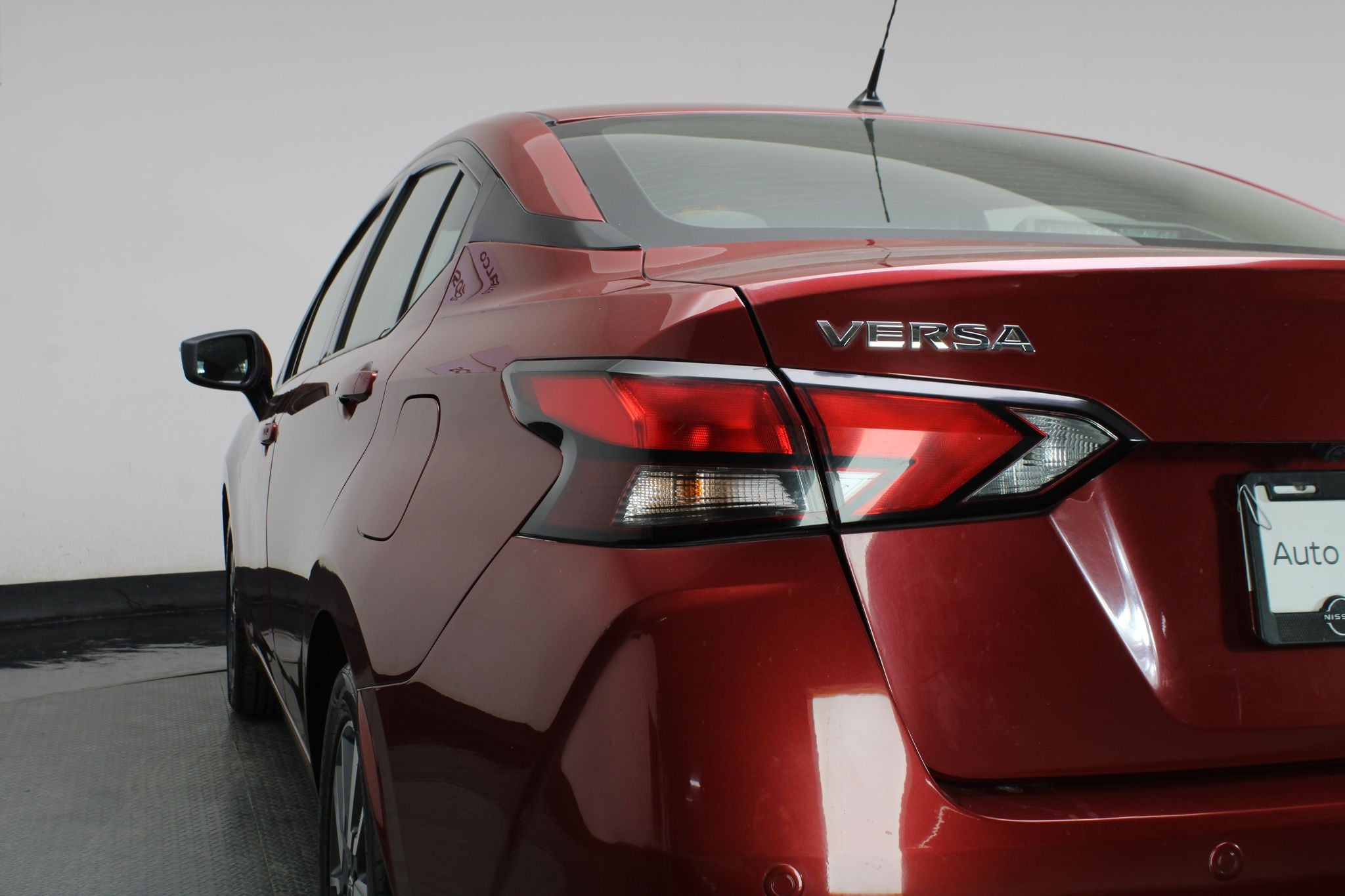 2020 Nissan Versa 1.6 Advance Mt
