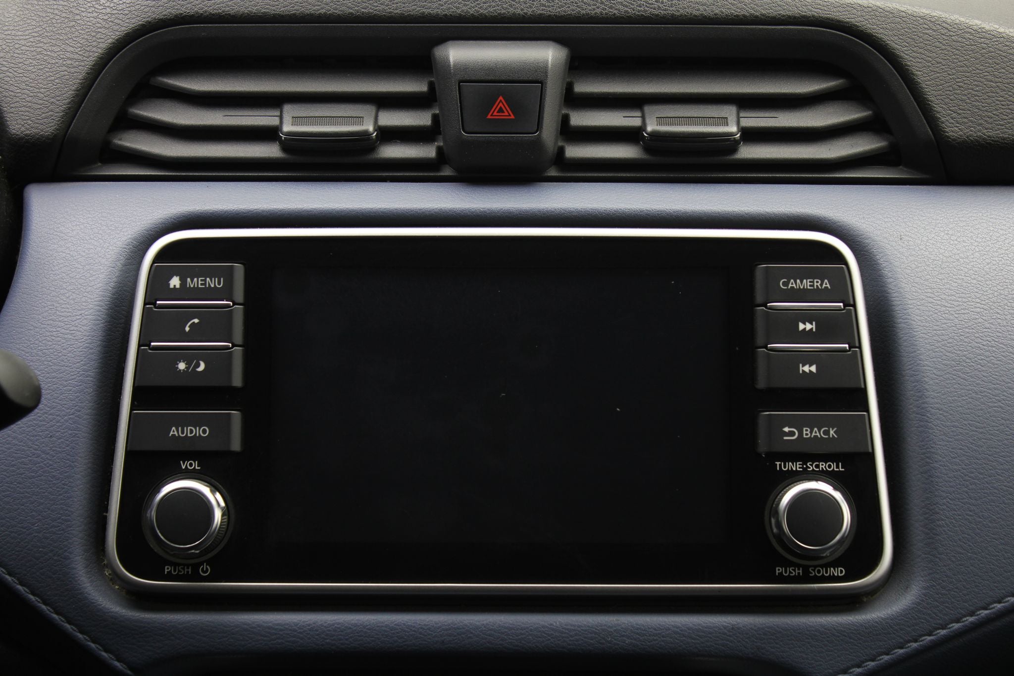 2024 Nissan Versa 1.6 Advance At