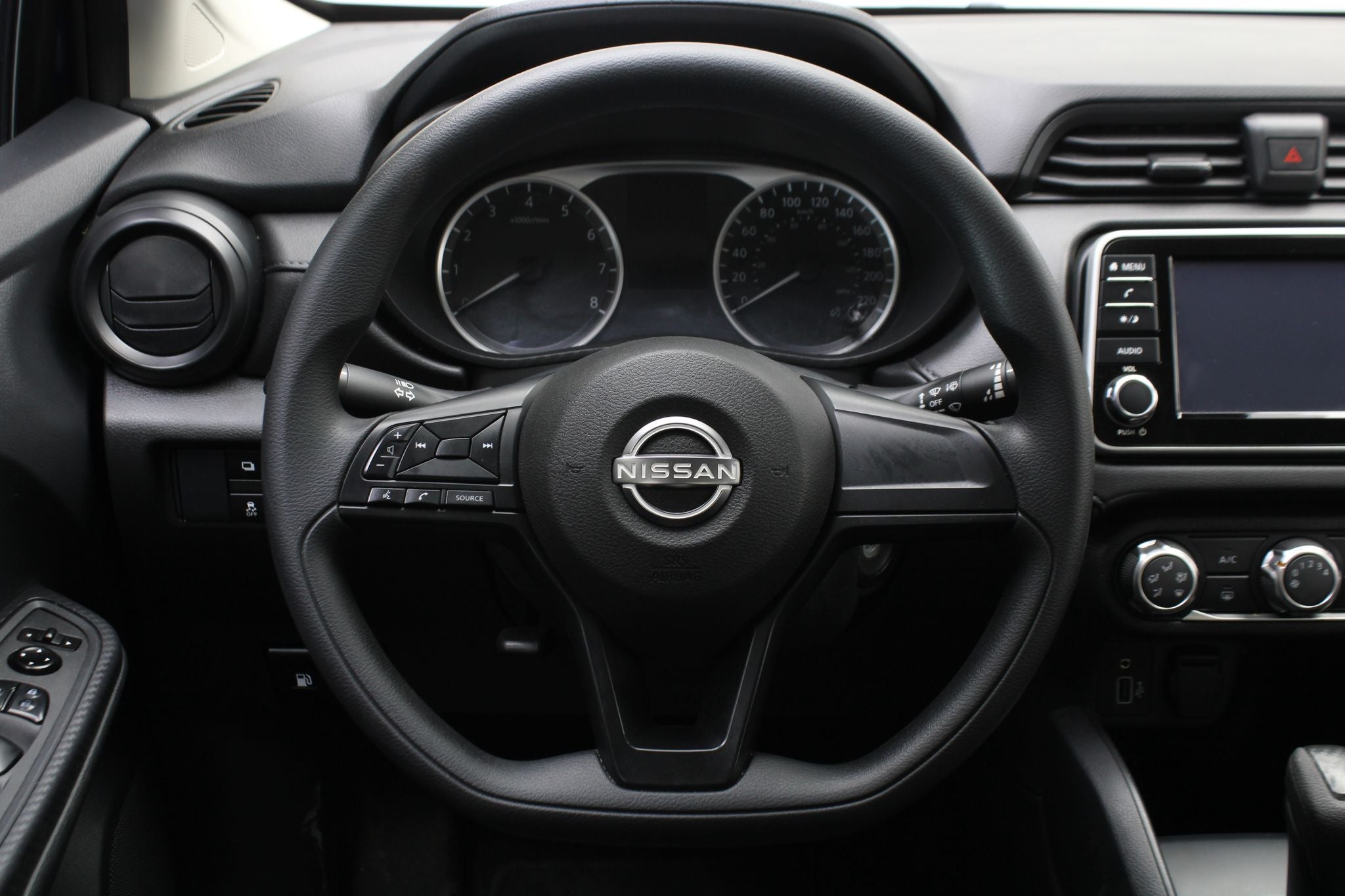 2024 Nissan Versa 1.6 Sense At