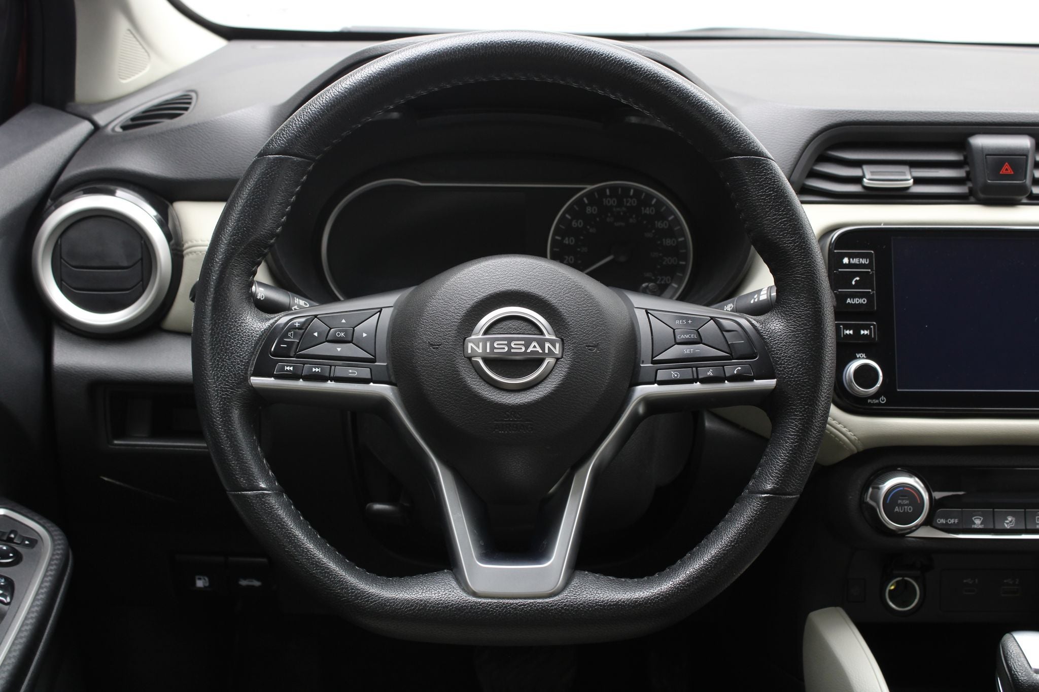 2023 Nissan Versa 1.6 Exclusive At