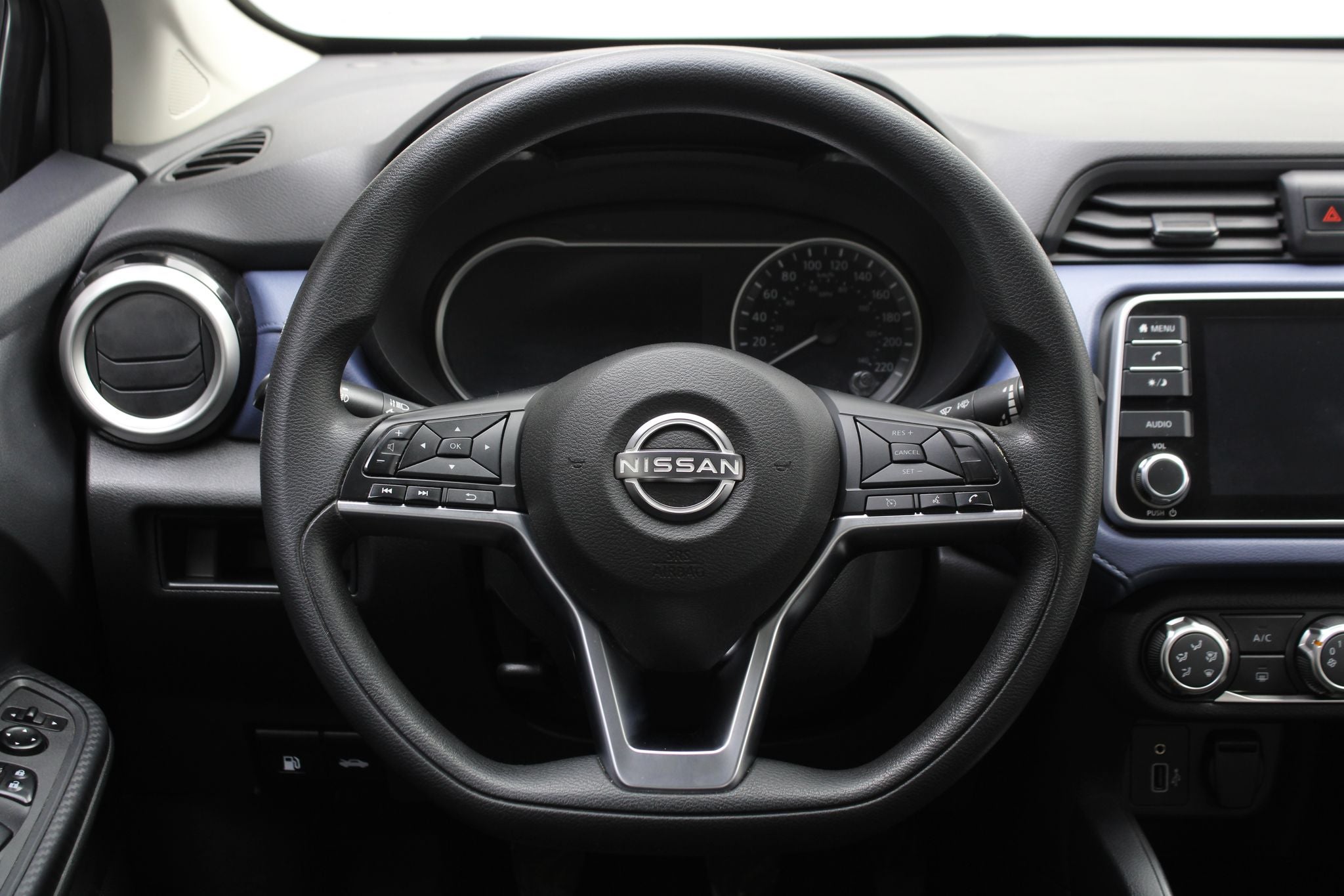 2024 Nissan Versa 1.6 Advance Mt