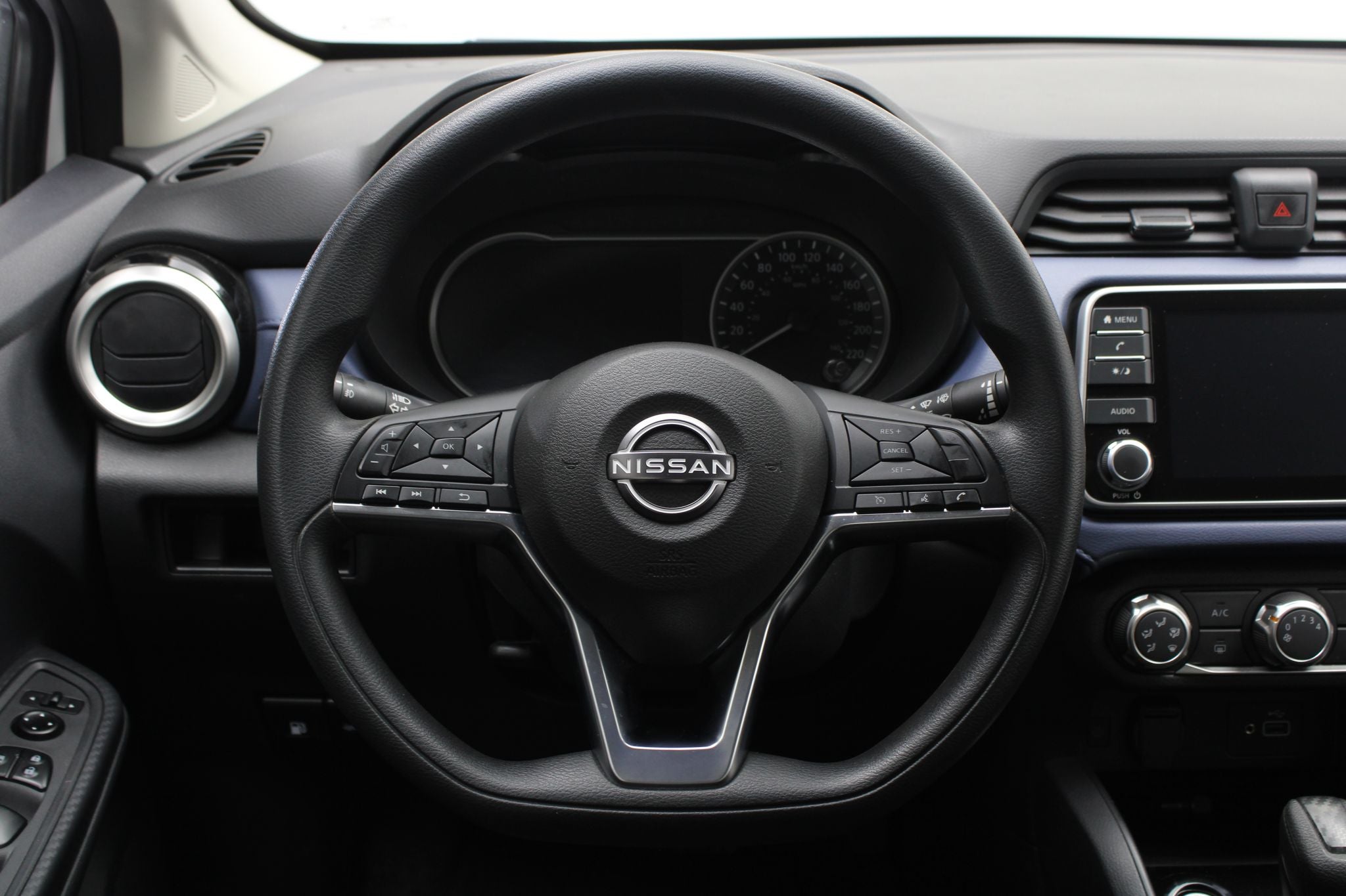 2024 Nissan Versa 1.6 Advance At