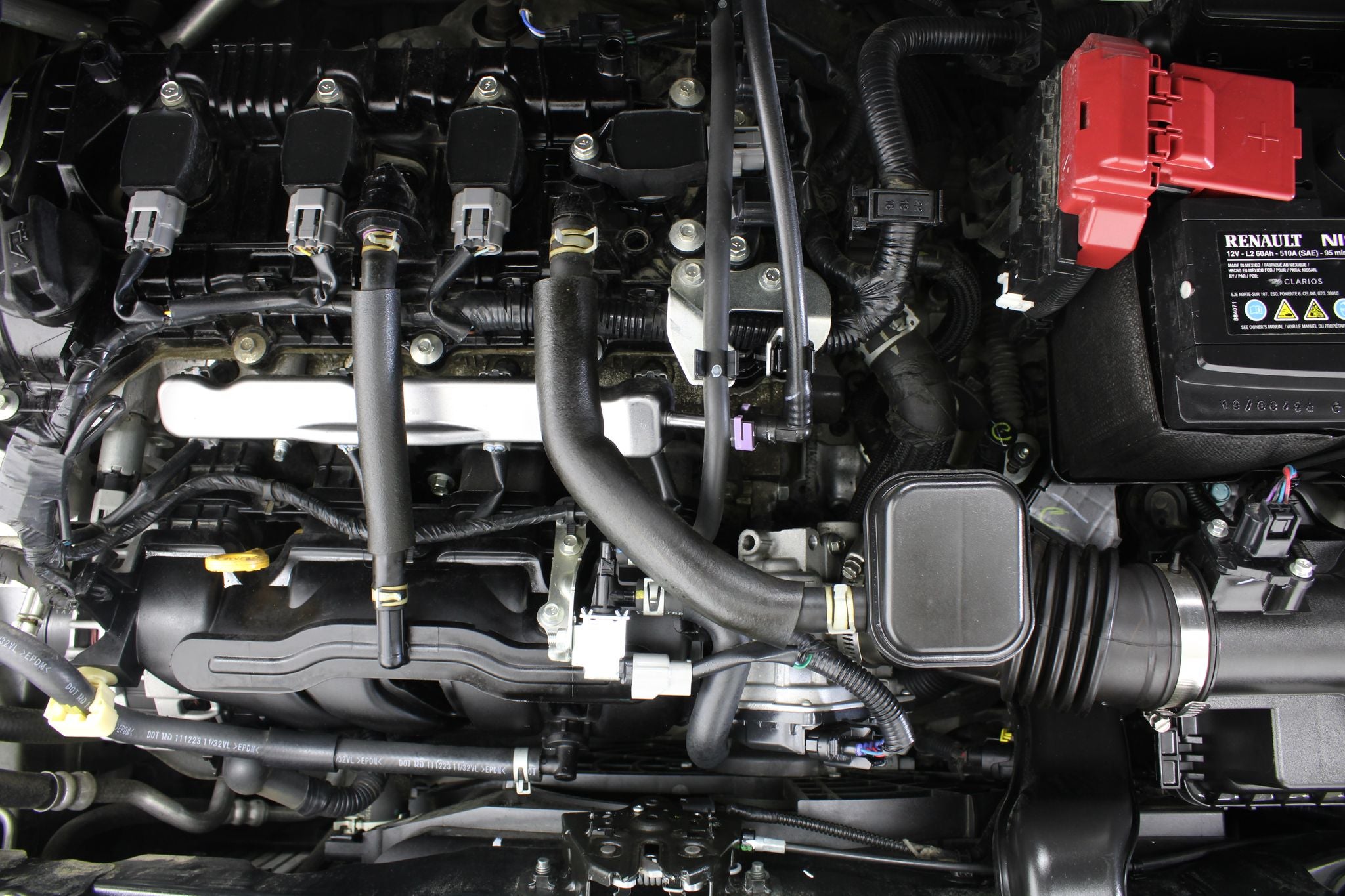 2024 Nissan Versa 1.6 SR At