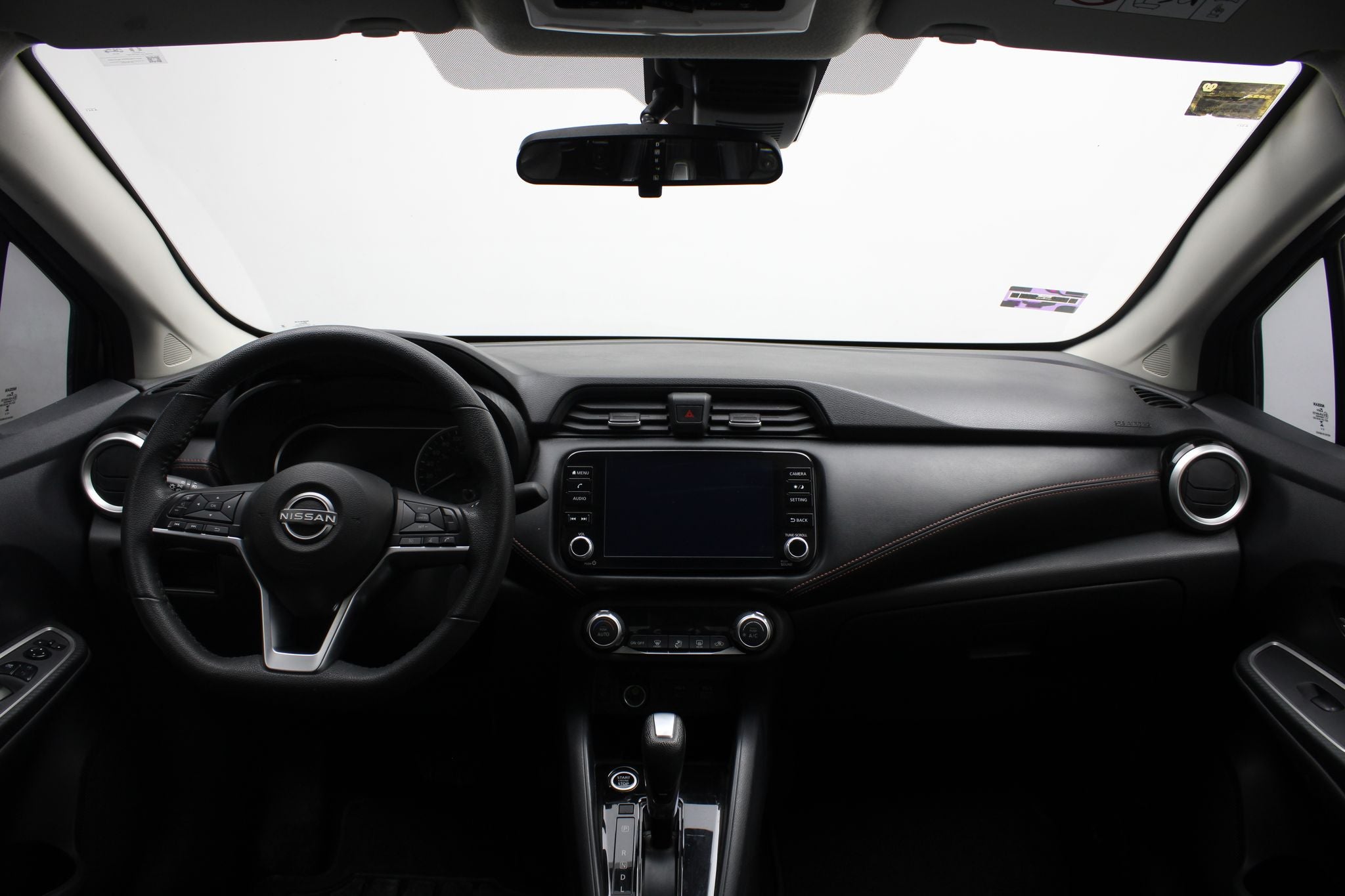 2024 Nissan Versa 1.6 SR At