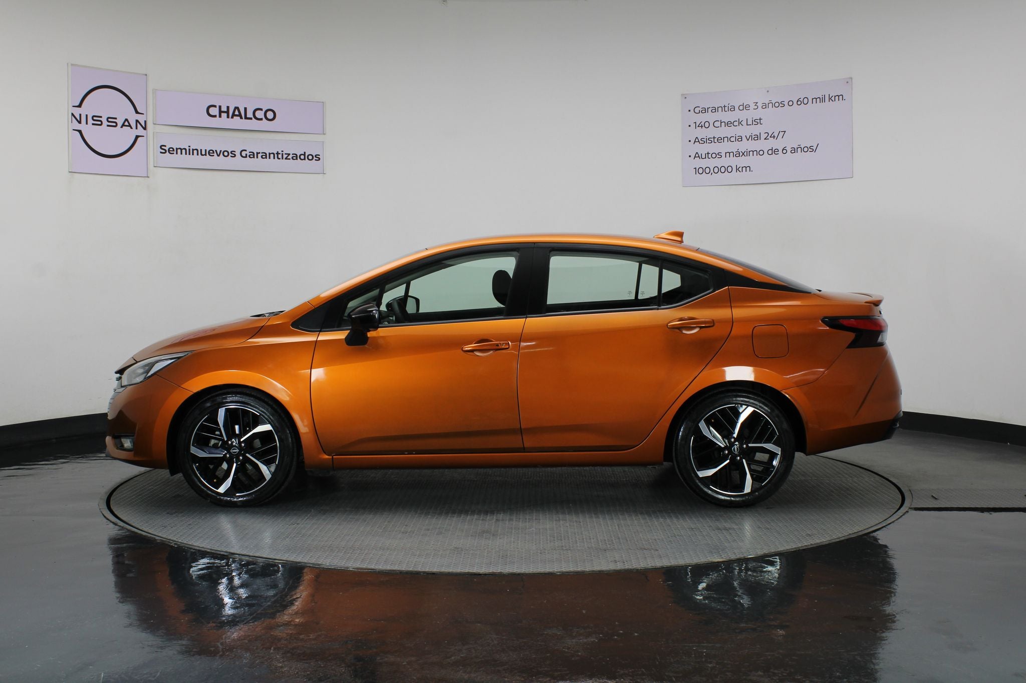 2023 Nissan Versa 1.6 Sr At