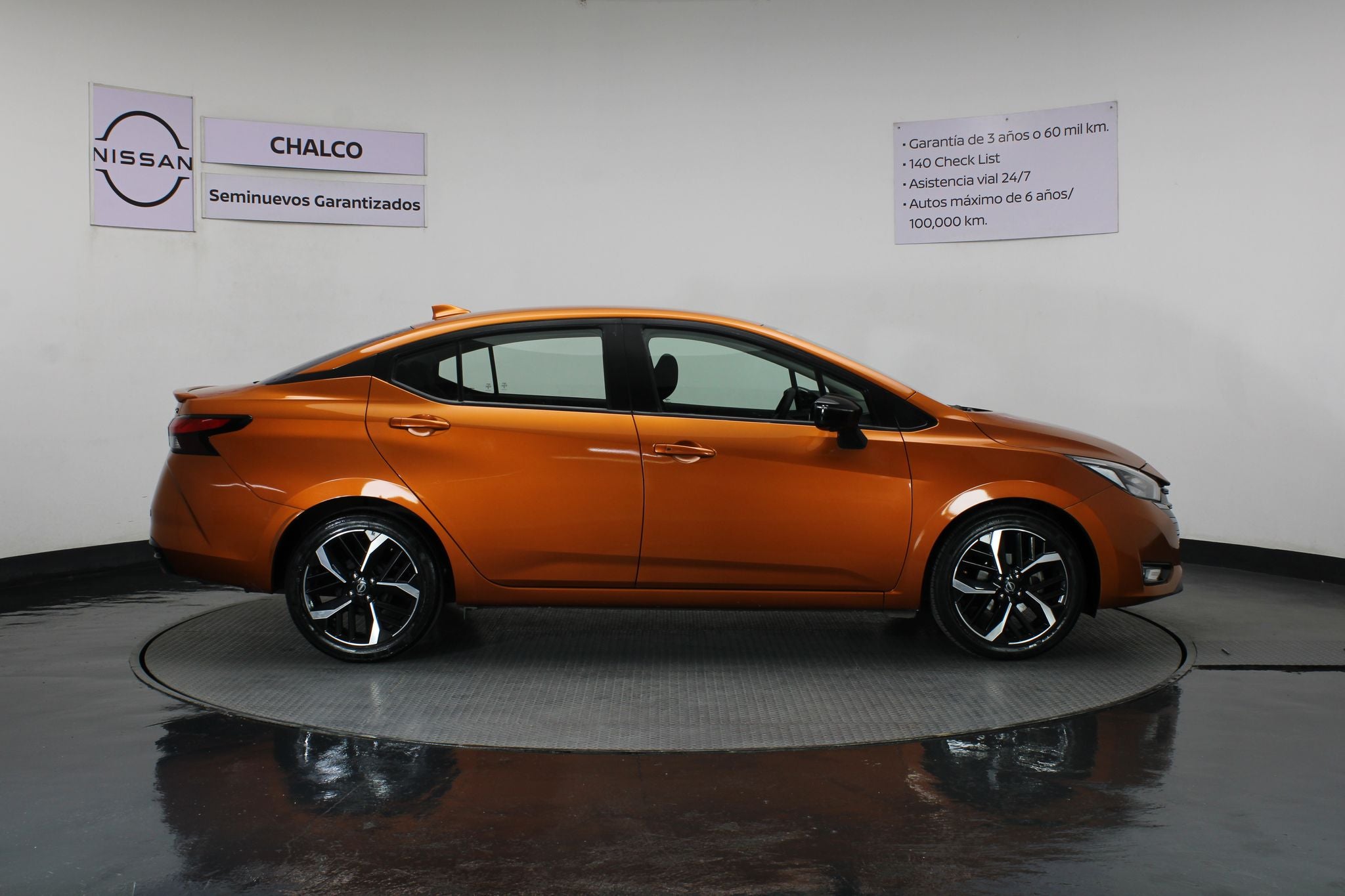 2023 Nissan Versa 1.6 Sr At