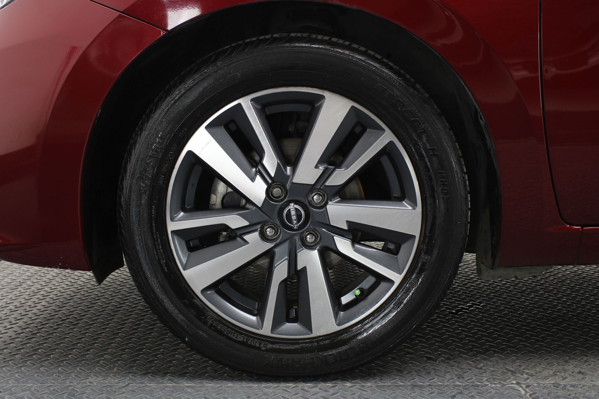 2023 Nissan Versa 1.6 Advance Mt