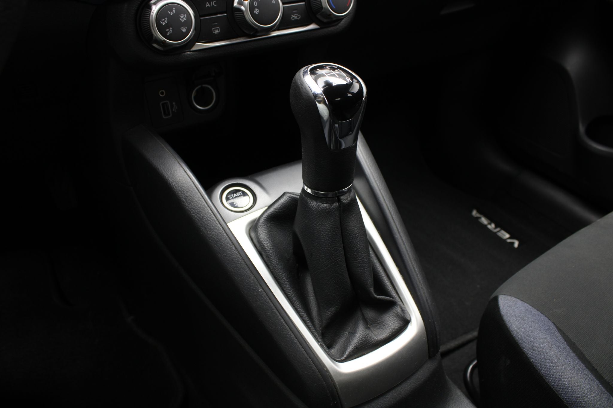 2023 Nissan Versa 1.6 Advance Mt