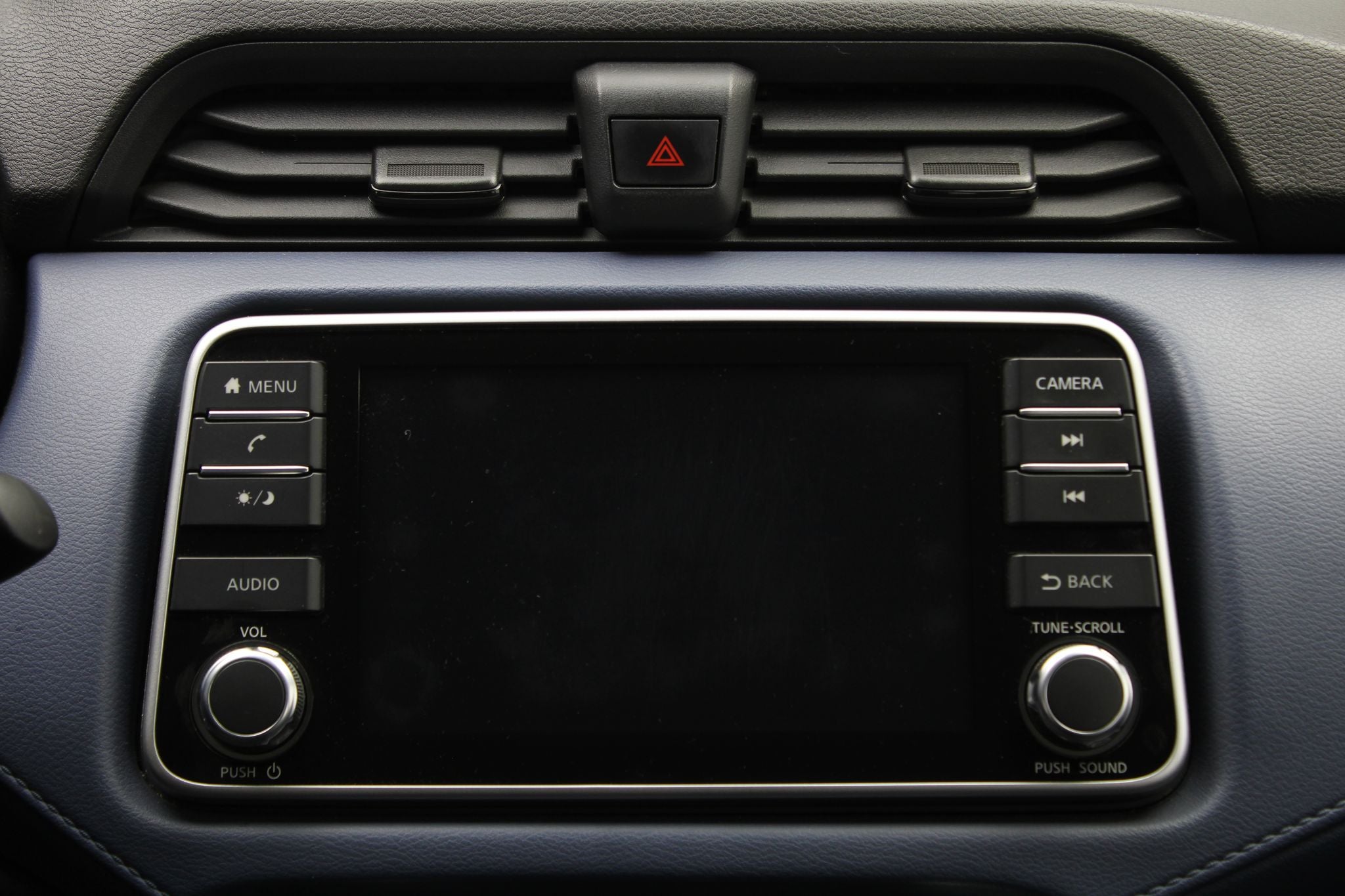2024 Nissan Versa 1.6 Advance At