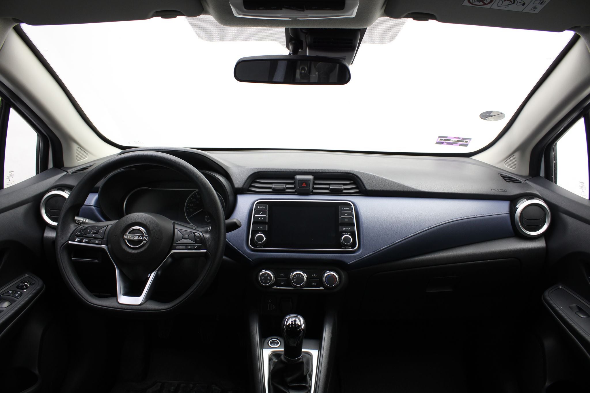 2024 Nissan Versa 1.6 Advance Mt