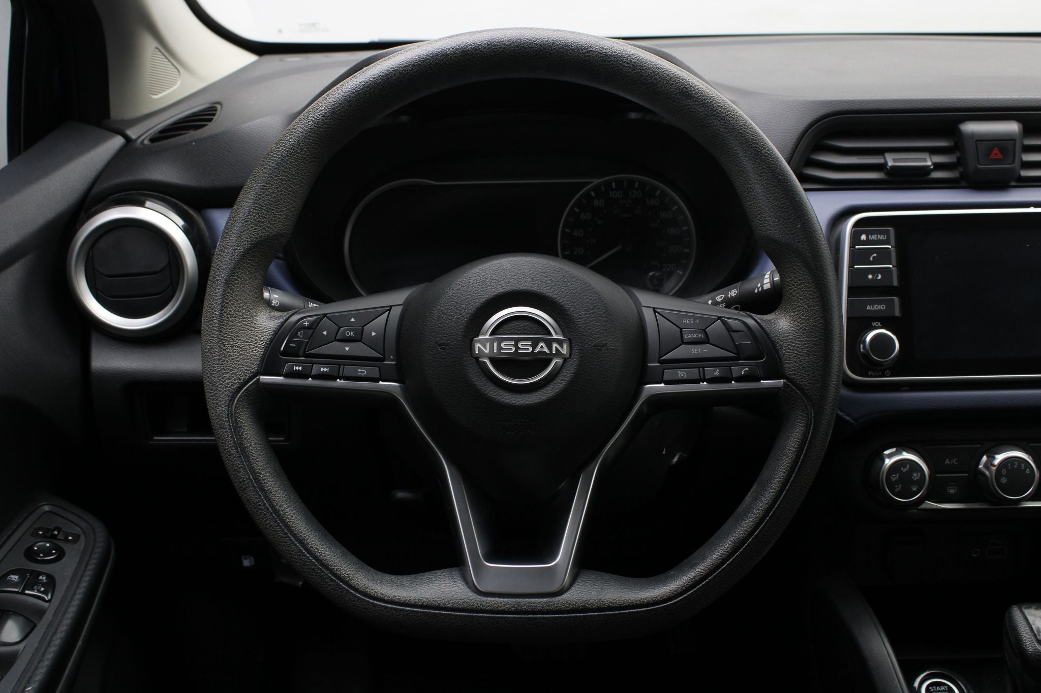 2023 Nissan Versa 1.6 Advance At