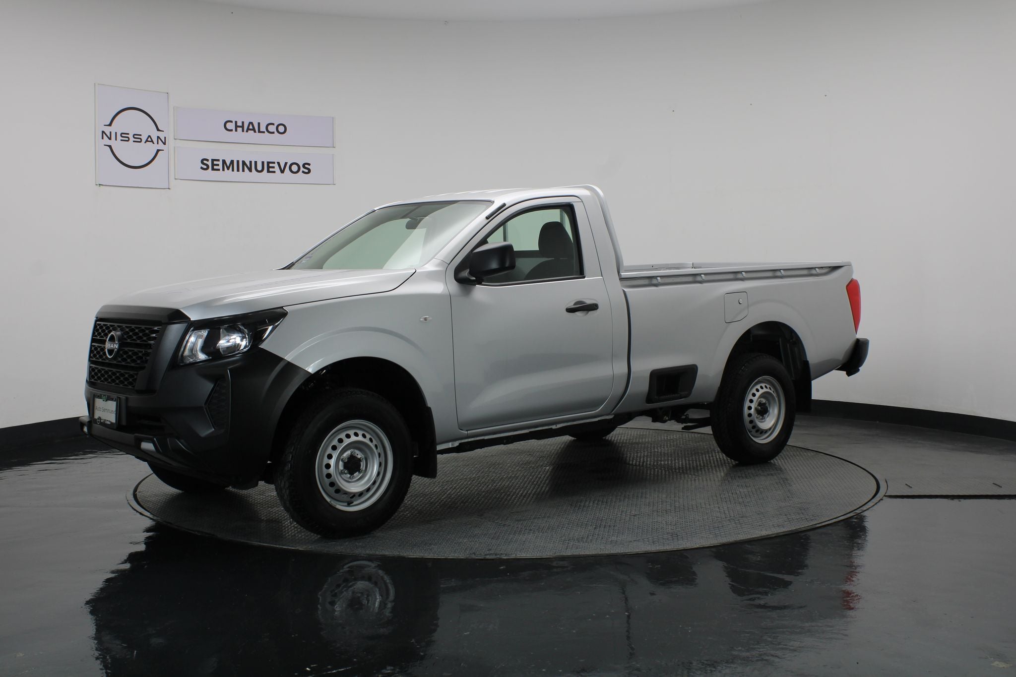 2024 Nissan NP300 2.5 Pick Up AC Mt