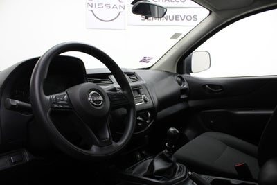 2024 Nissan NP300 2.5 Pick Up AC Mt