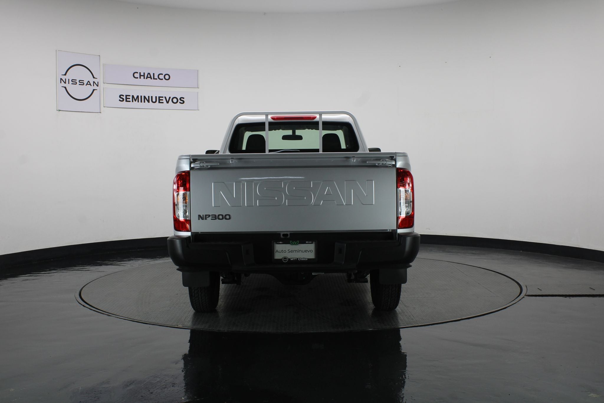 2024 Nissan NP300 2.5 Pick Up AC Mt