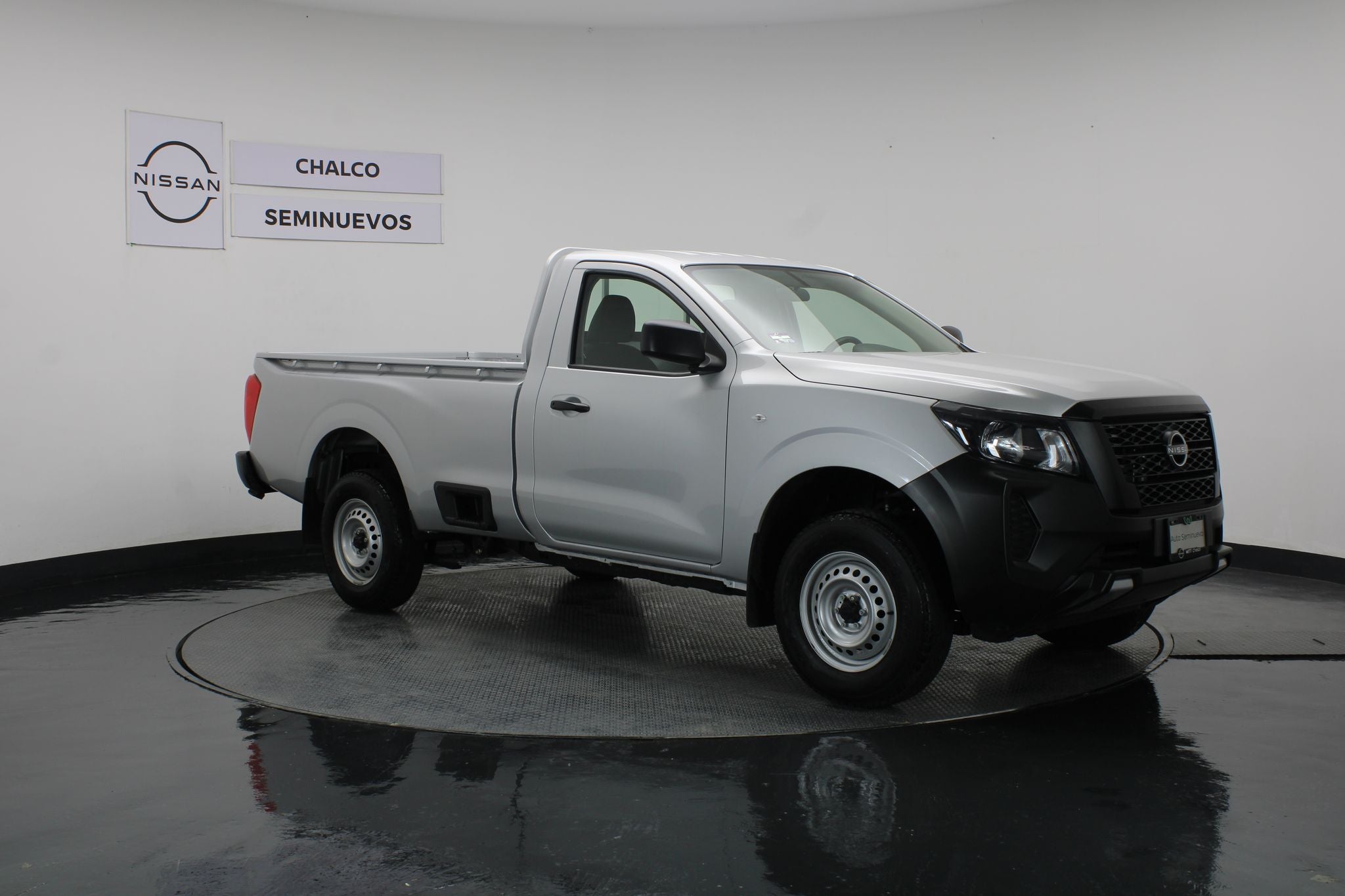 2024 Nissan NP300 2.5 Pick Up AC Mt