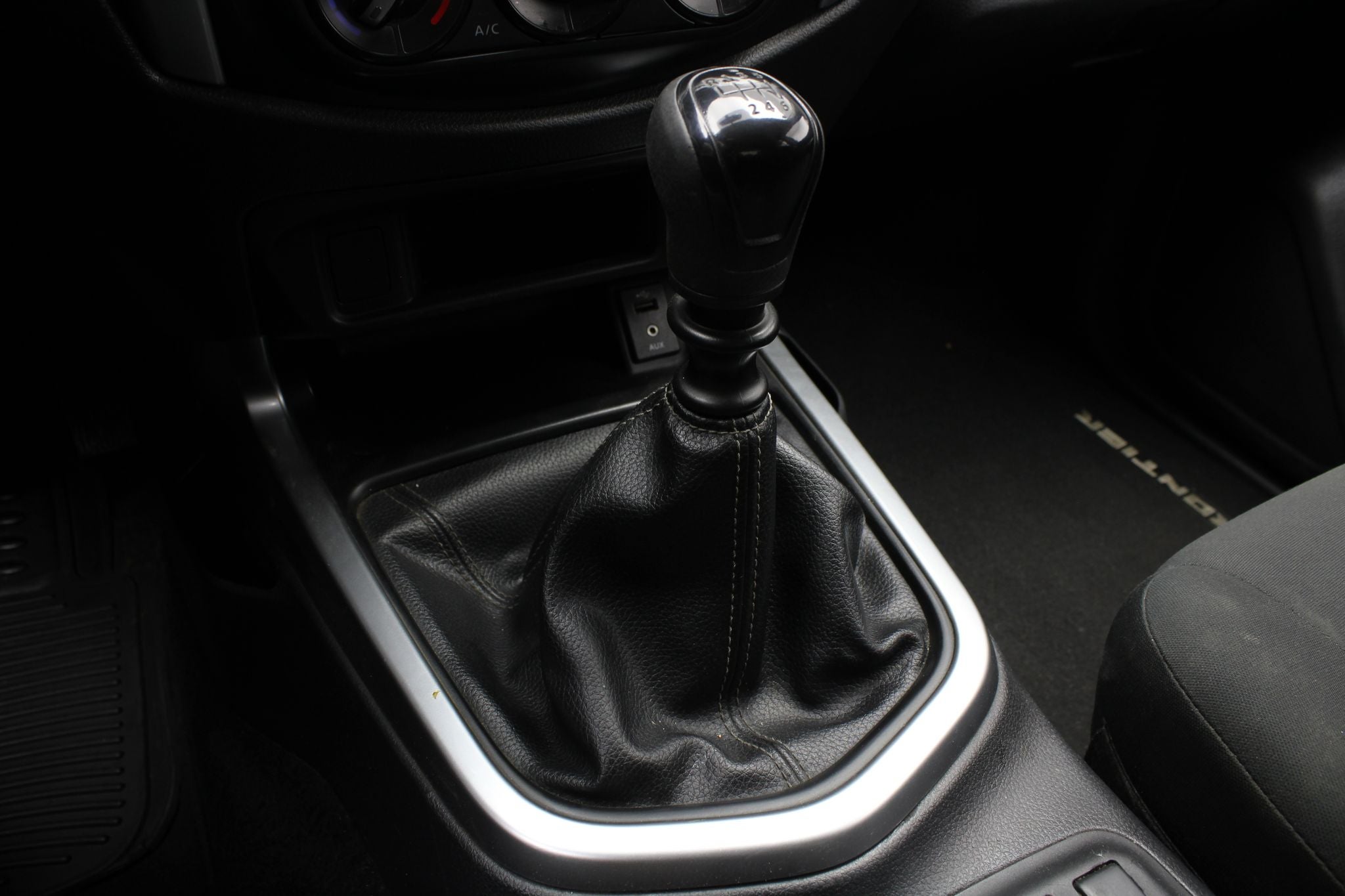 2022 Nissan Frontier 2.5 Xe Mt