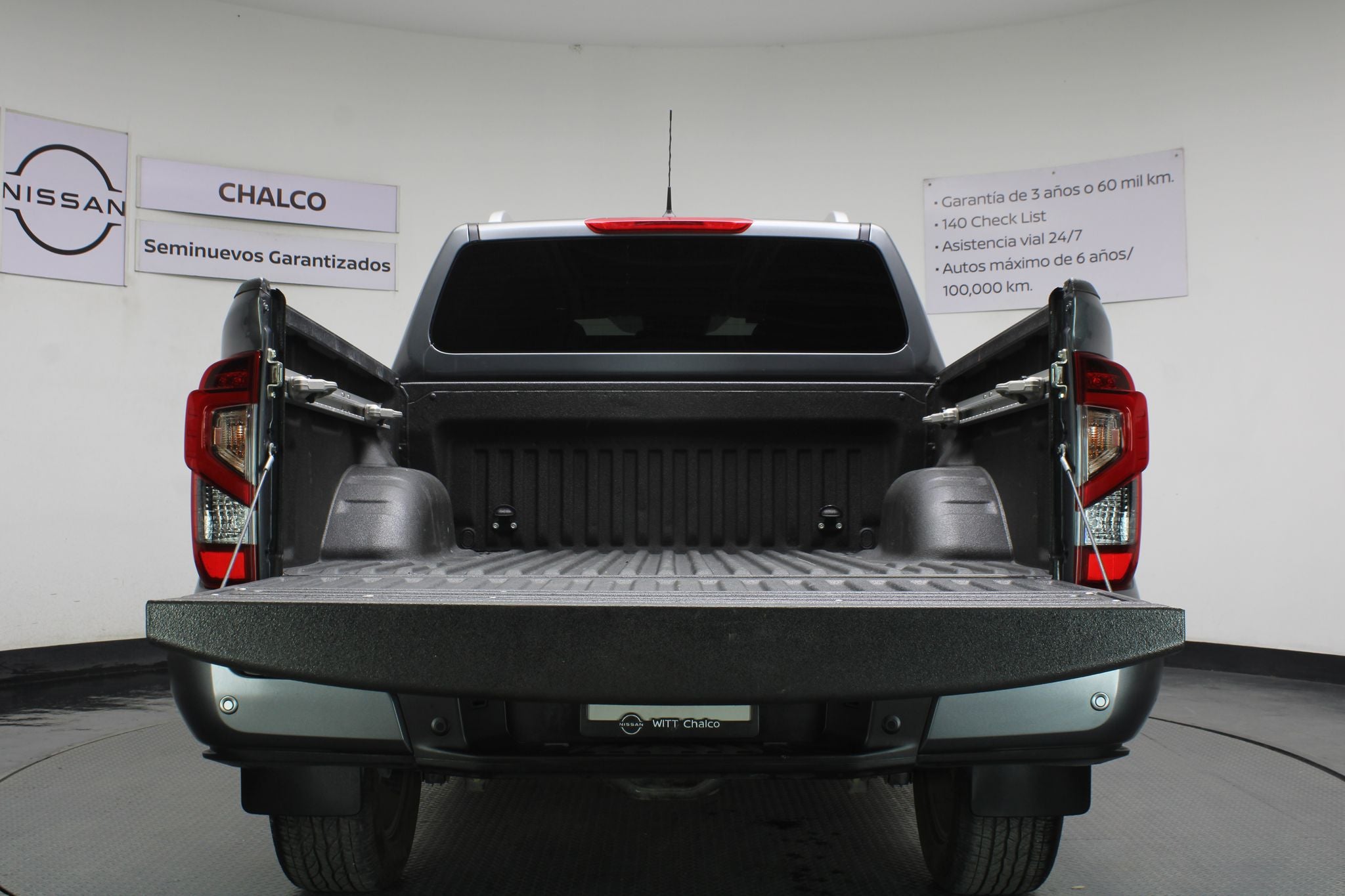 2024 Nissan Frontier 2.5 Le Platinum At
