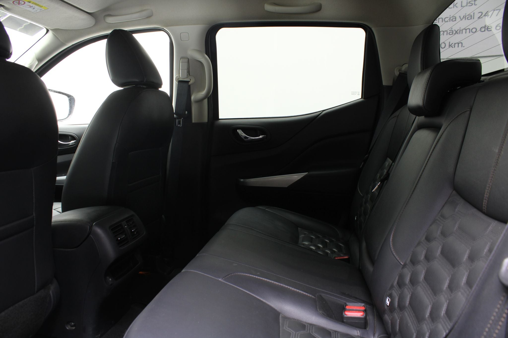 2024 Nissan Frontier 2.5 Le Platinum At