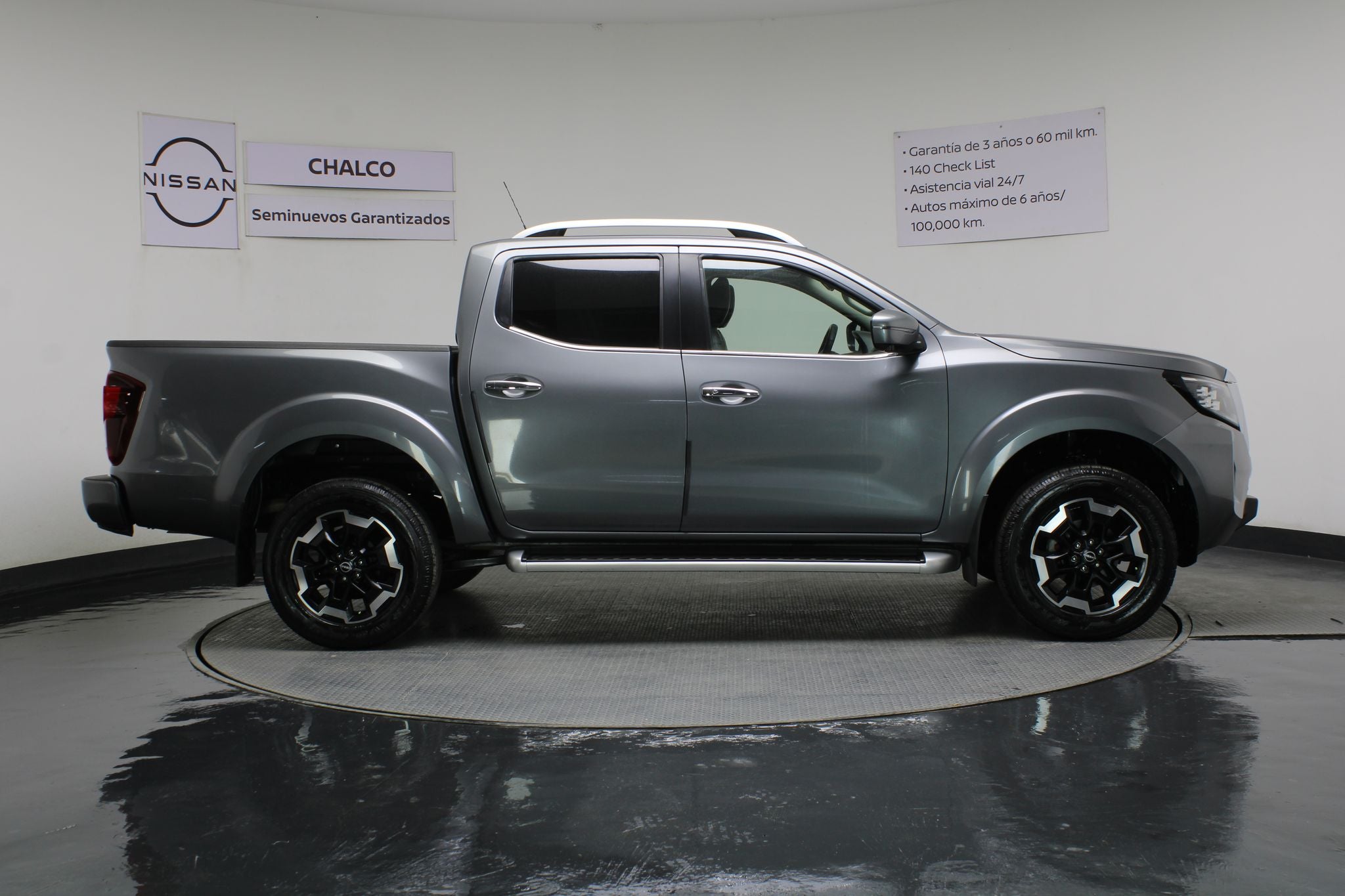 2024 Nissan Frontier 2.5 Le Platinum At