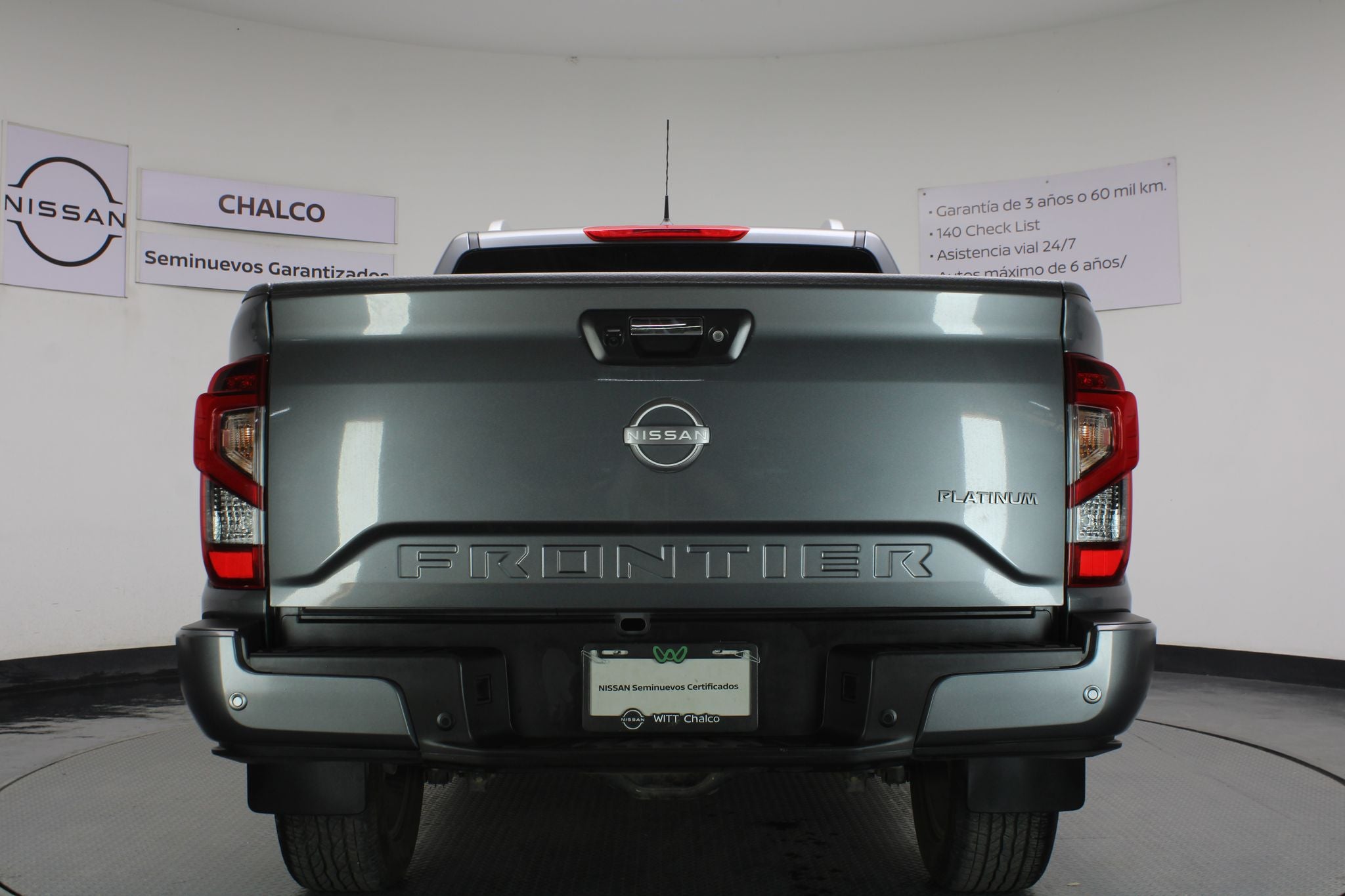 2024 Nissan Frontier 2.5 Le Platinum At