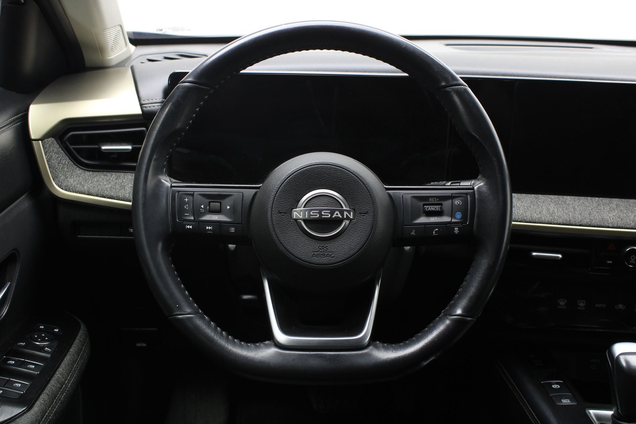 2025 Nissan Kicks 2.0 Platinum At