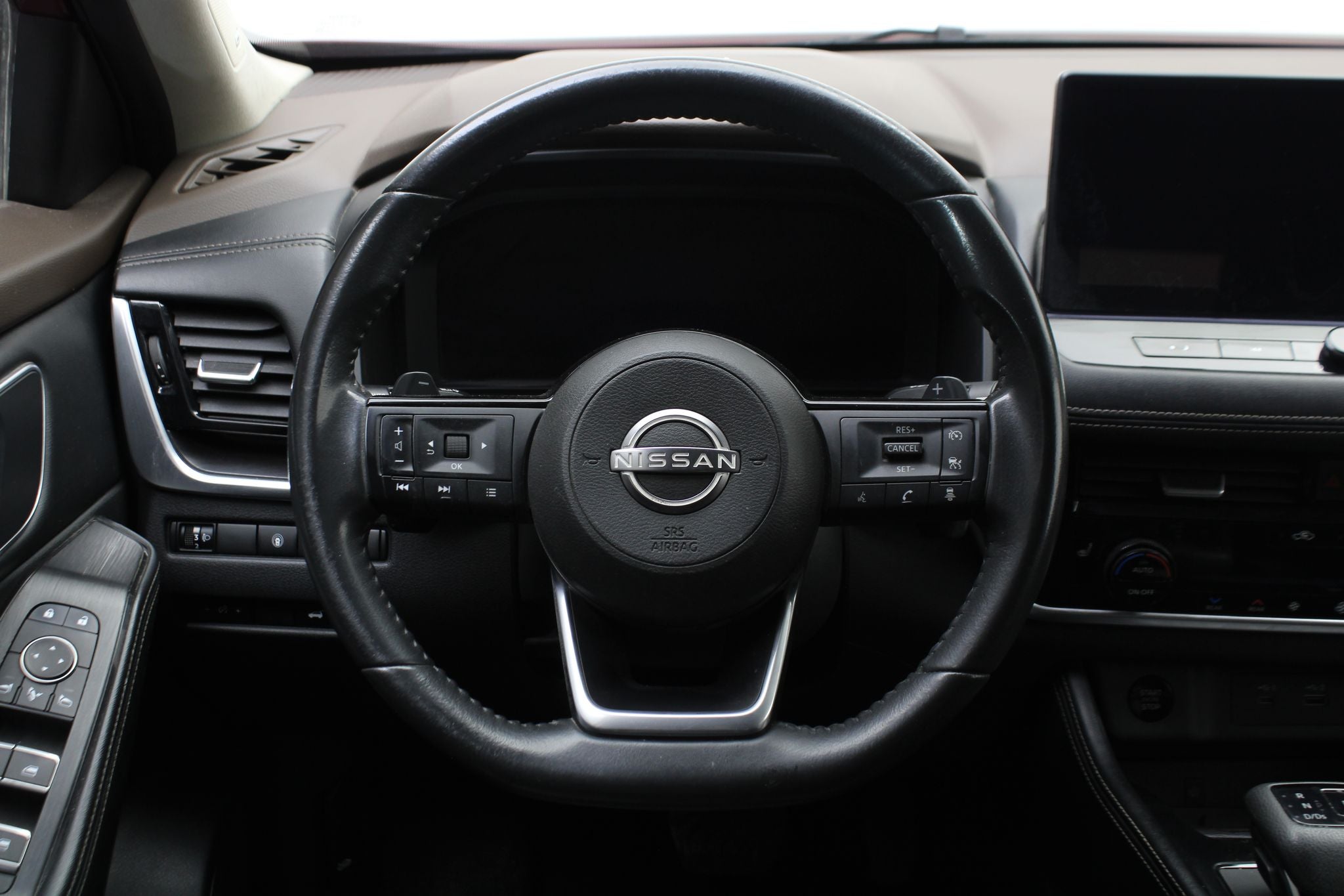 2025 Nissan X-Trail 2.5 Platinum 2F At